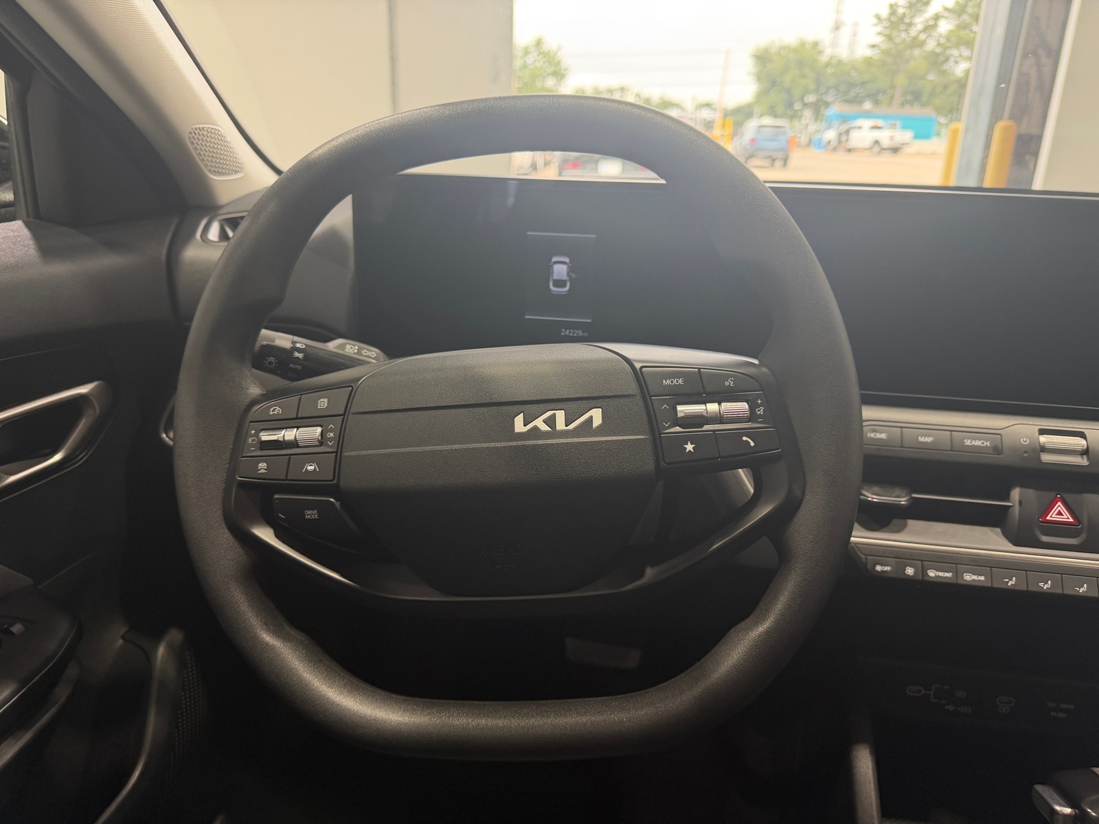 Thumbnail: 2025 Kia K4 - 5