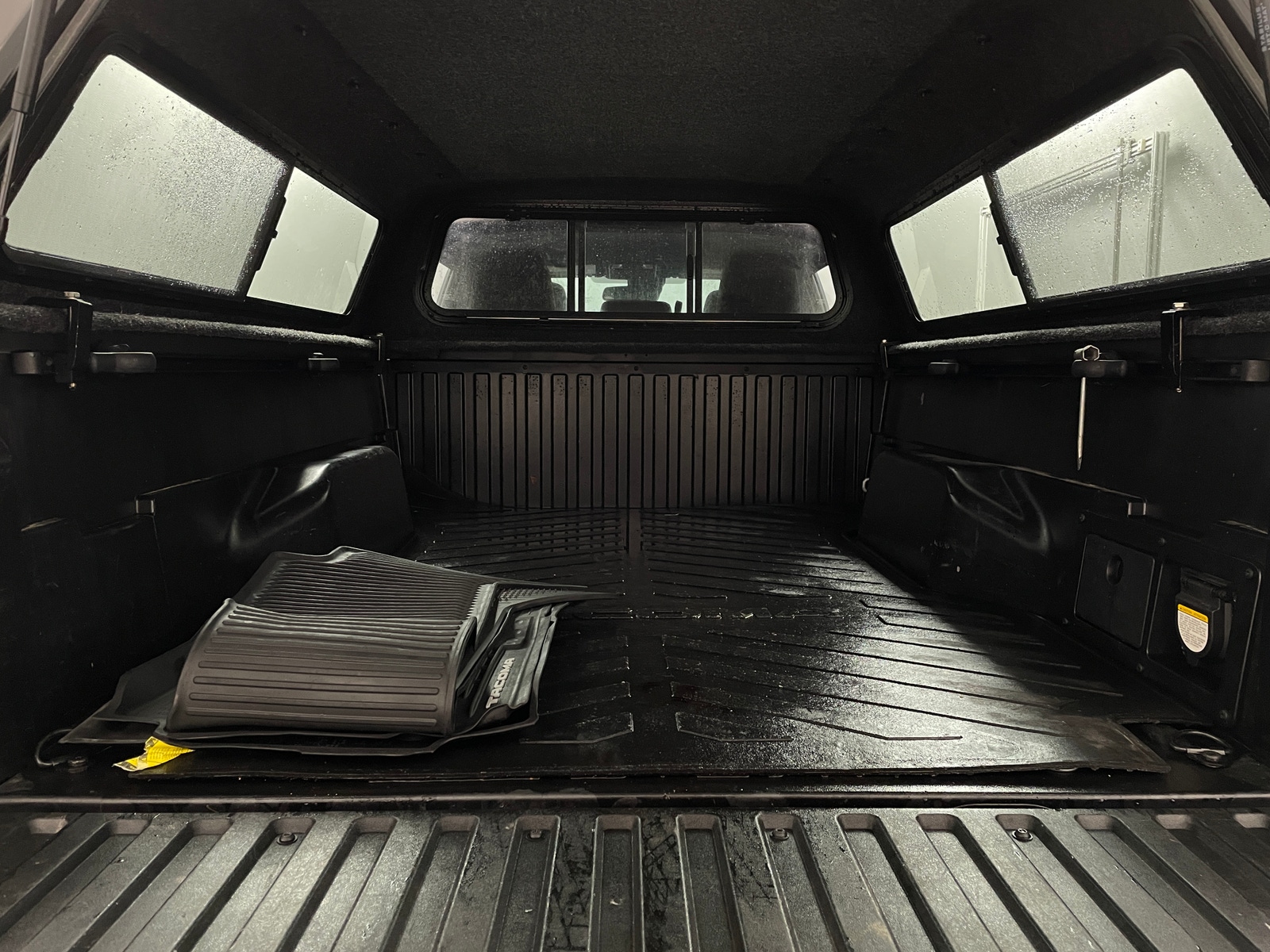 Thumbnail: 2019 Toyota Tacoma - 7