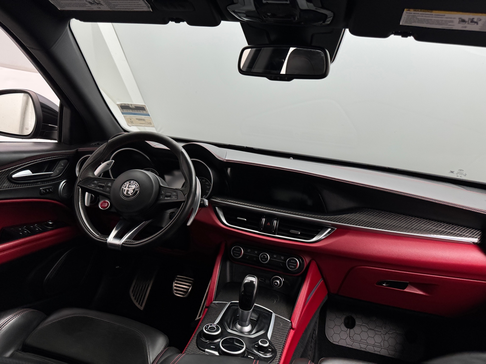Thumbnail: 2019 Alfa Romeo Stelvio - 2