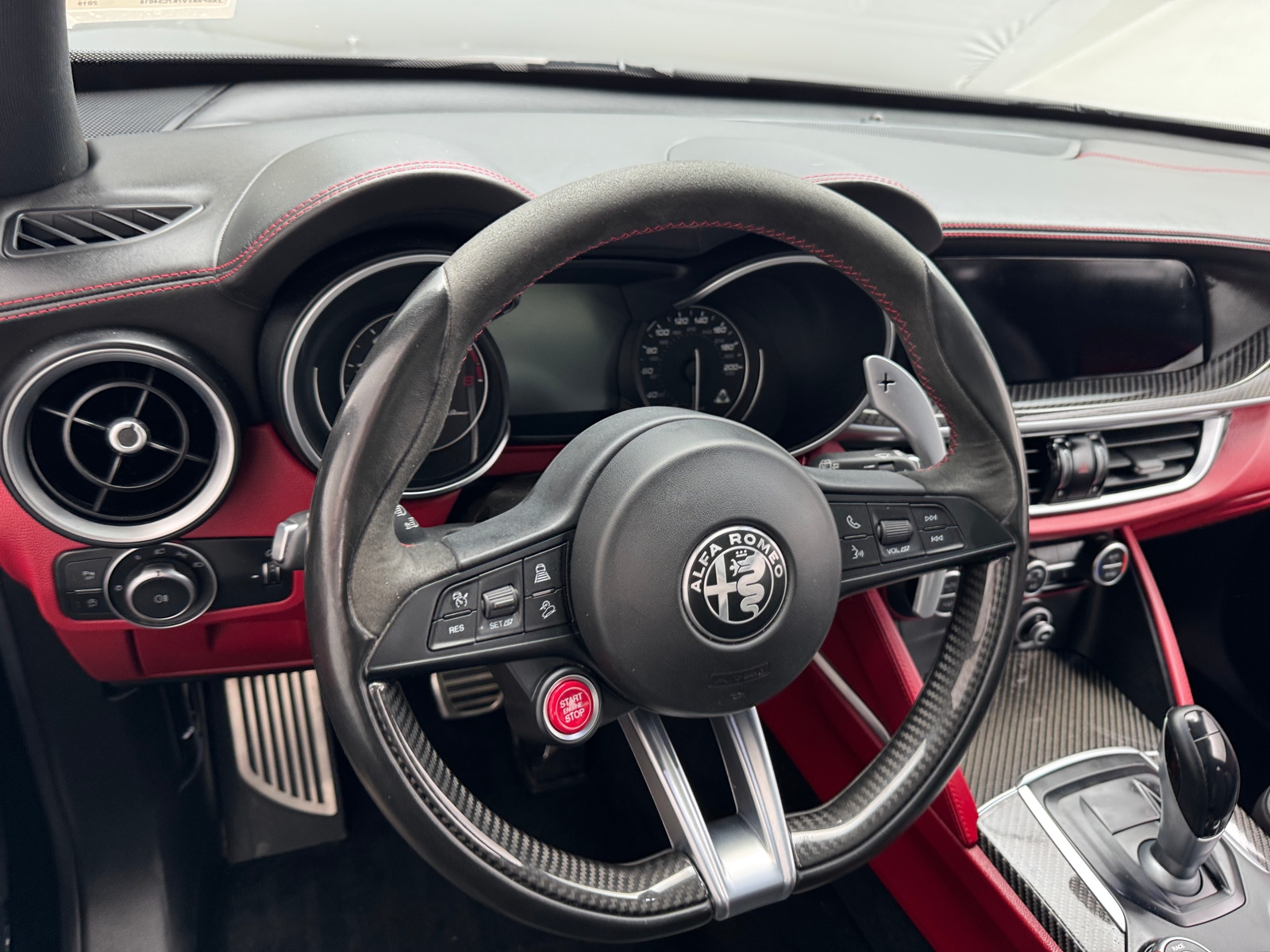 Thumbnail: 2019 Alfa Romeo Stelvio - 4