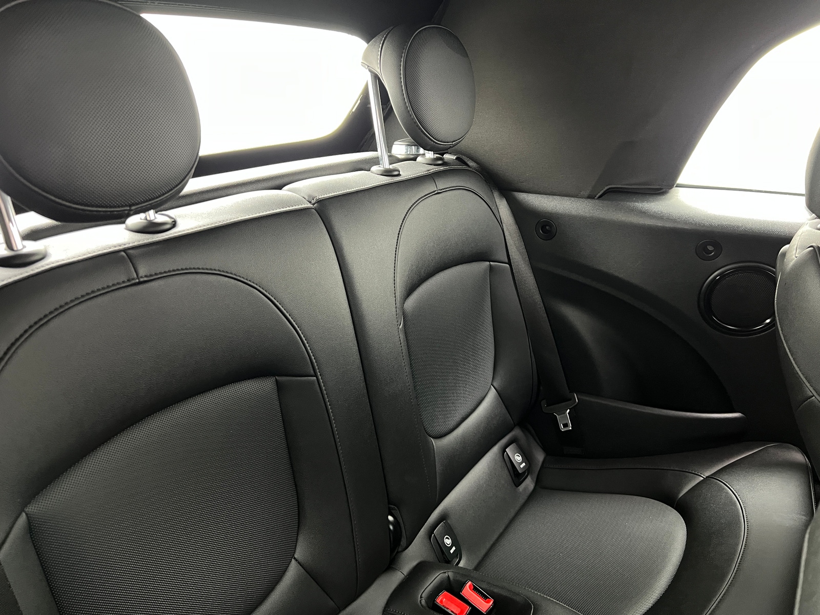 Thumbnail: 2024 MINI Cooper Convertible - 4