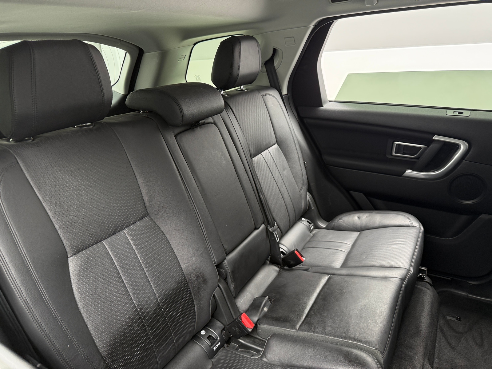 Thumbnail: 2019 Land Rover Discovery Sport - 5