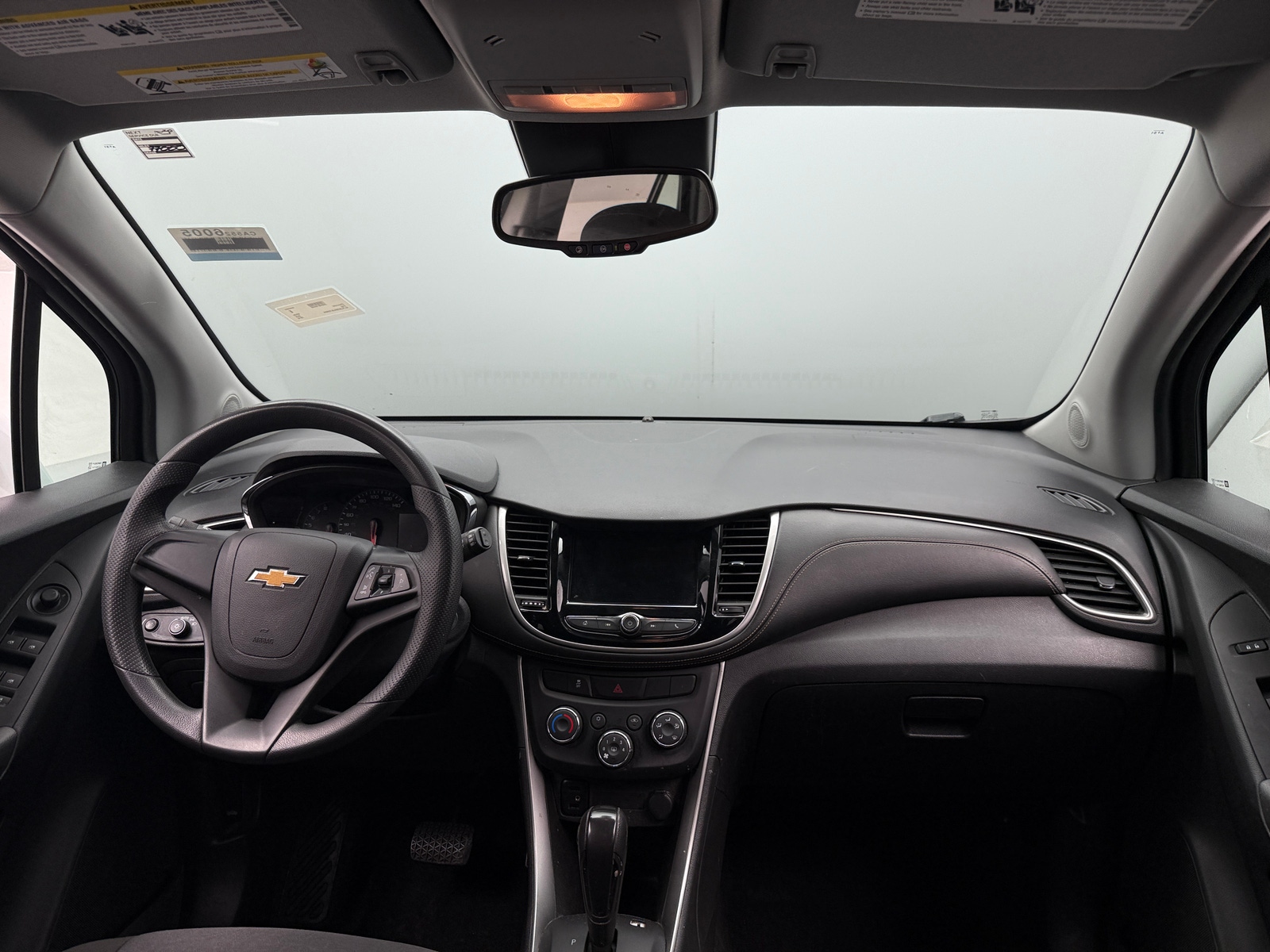 Thumbnail: 2018 Chevrolet Trax - 3