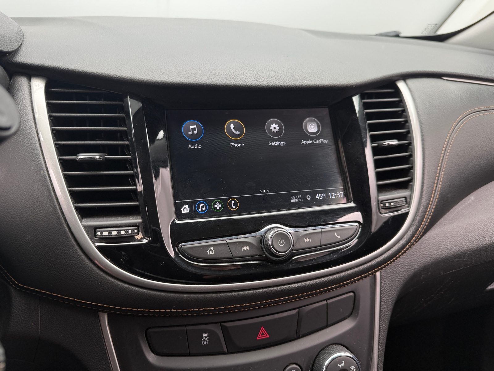 Thumbnail: 2018 Chevrolet Trax - 4