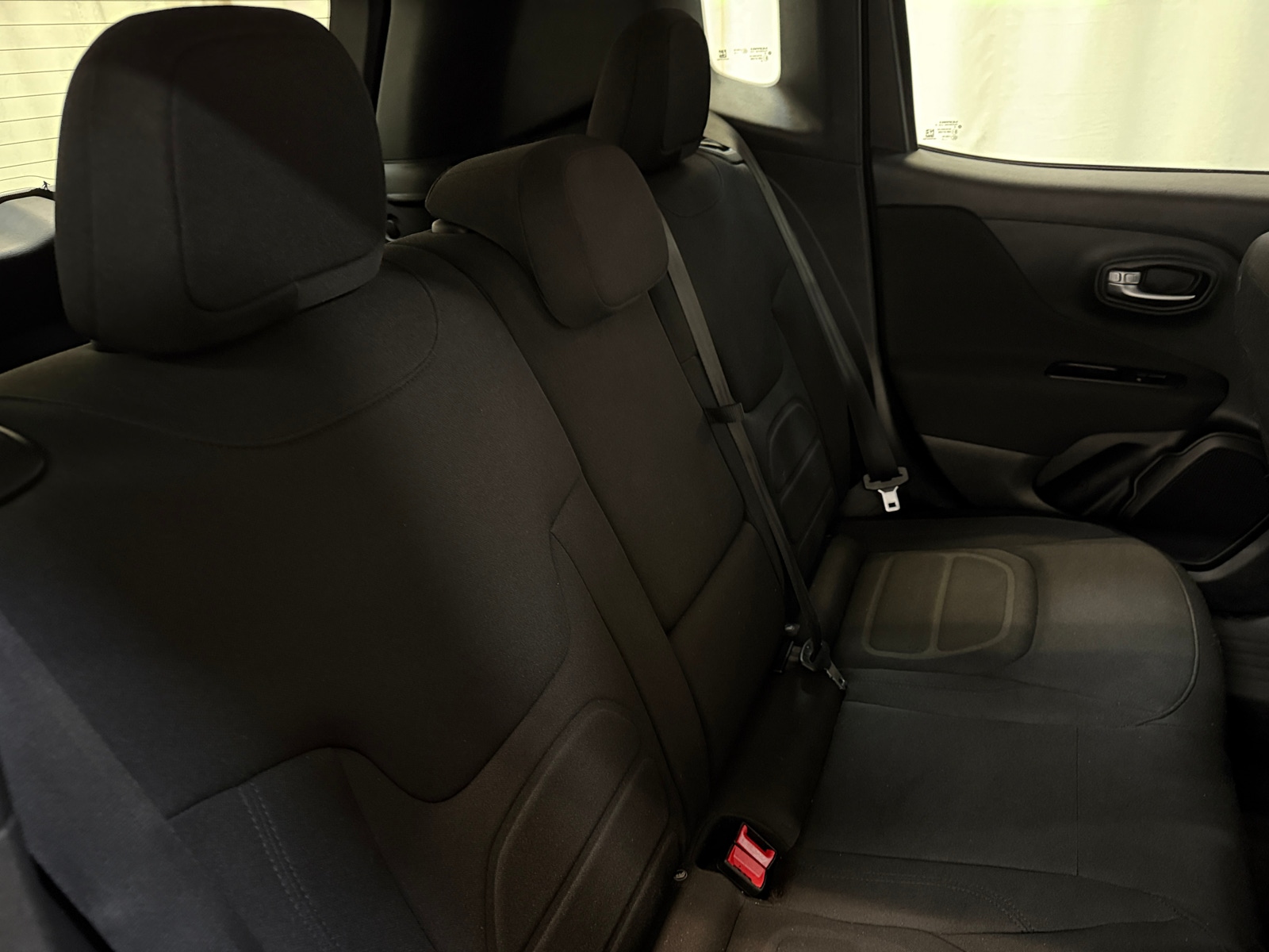 Thumbnail: 2019 Jeep Renegade - 6