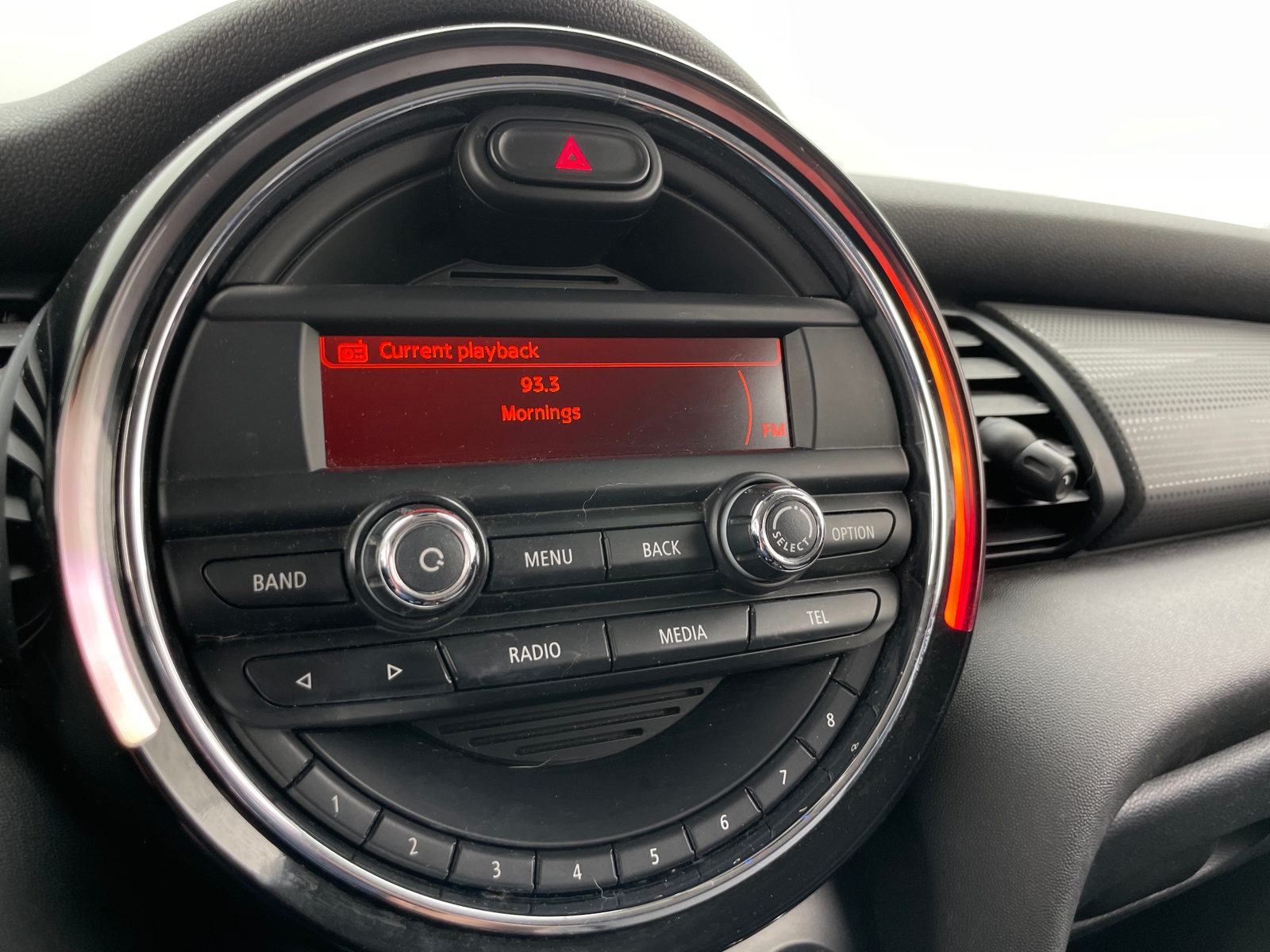 Thumbnail: 2014 MINI Cooper Hardtop - 3