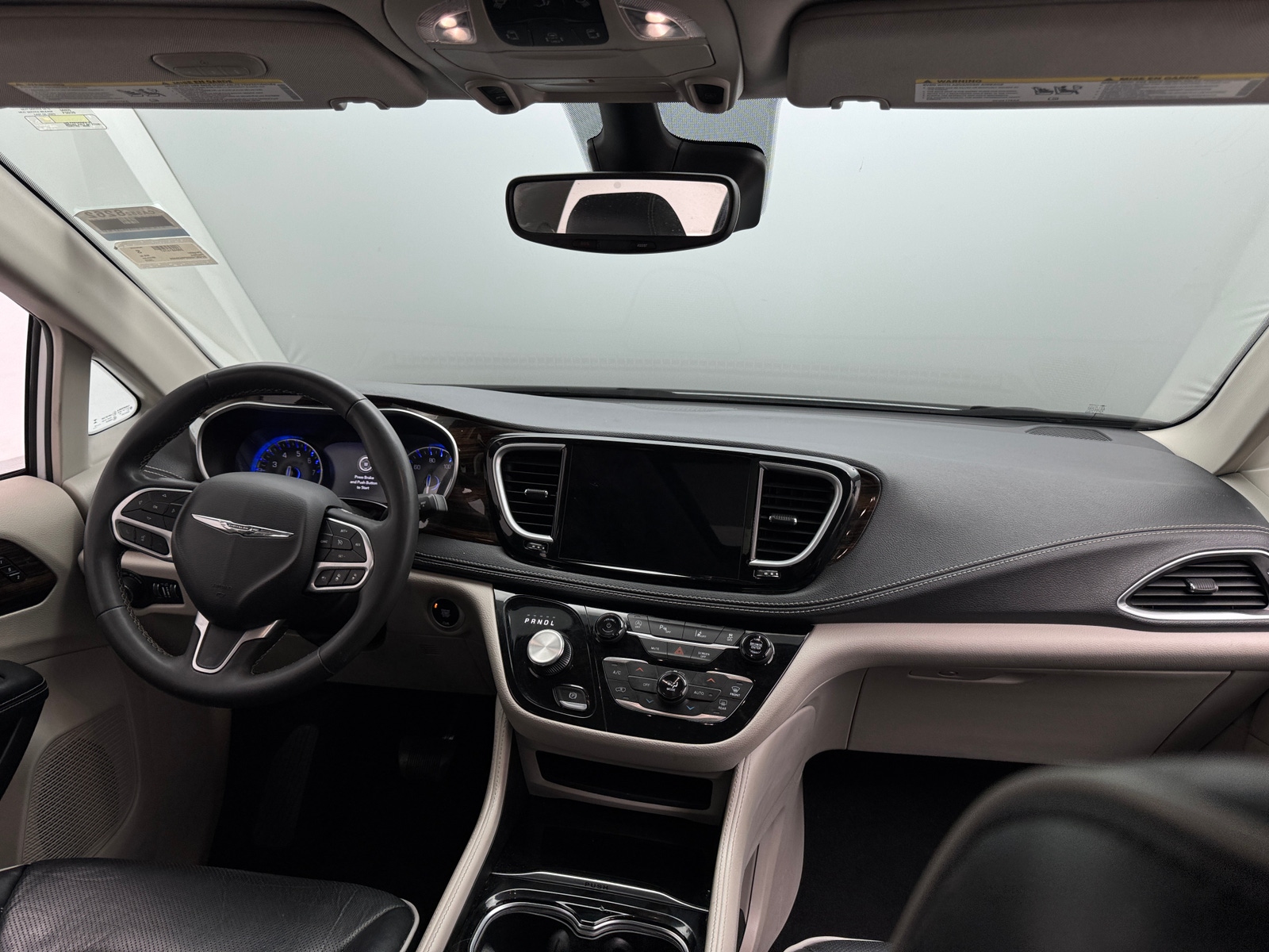 Thumbnail: 2023 Chrysler Pacifica - 2
