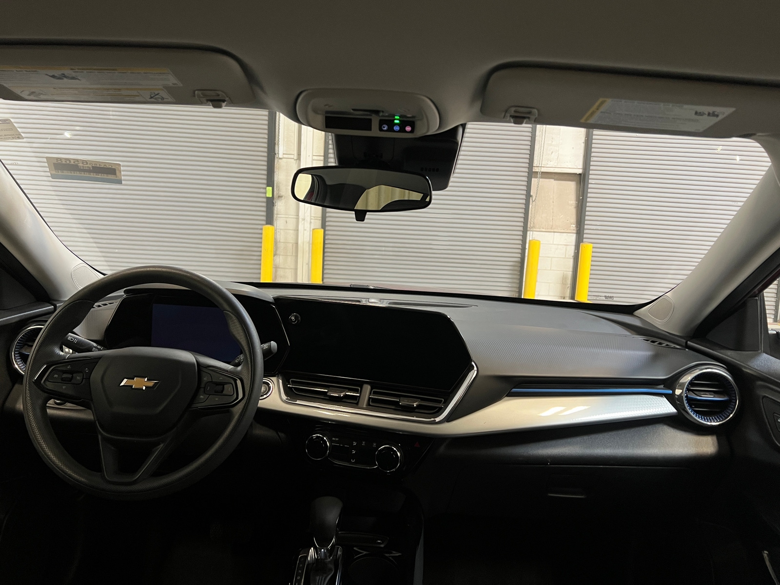 Thumbnail: 2025 Chevrolet Trax - 3