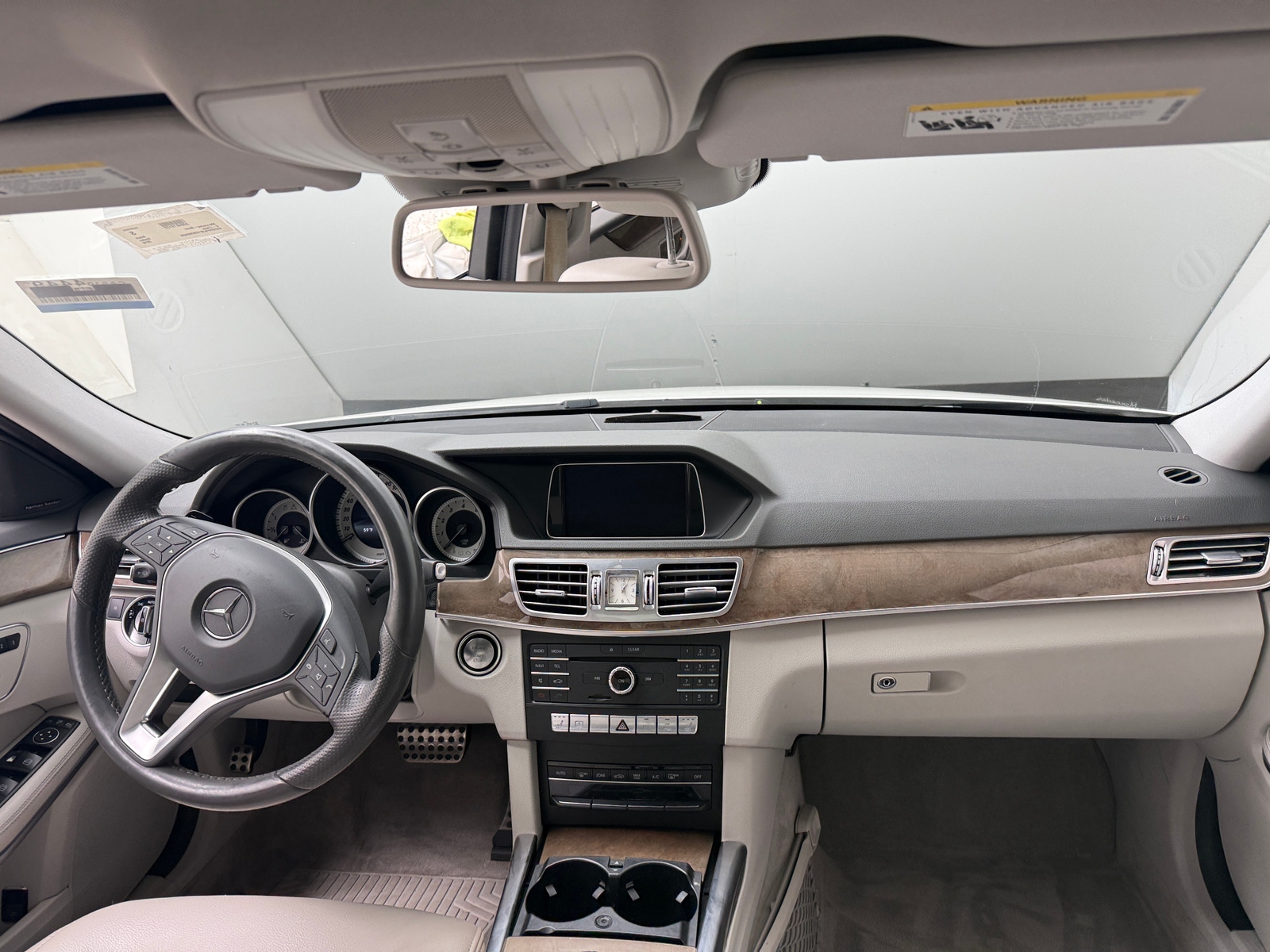 Thumbnail: 2016 Mercedes-Benz E-Class - 2