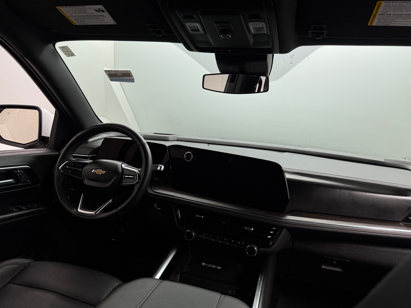 Thumbnail: 2025 Chevrolet Tahoe - 2