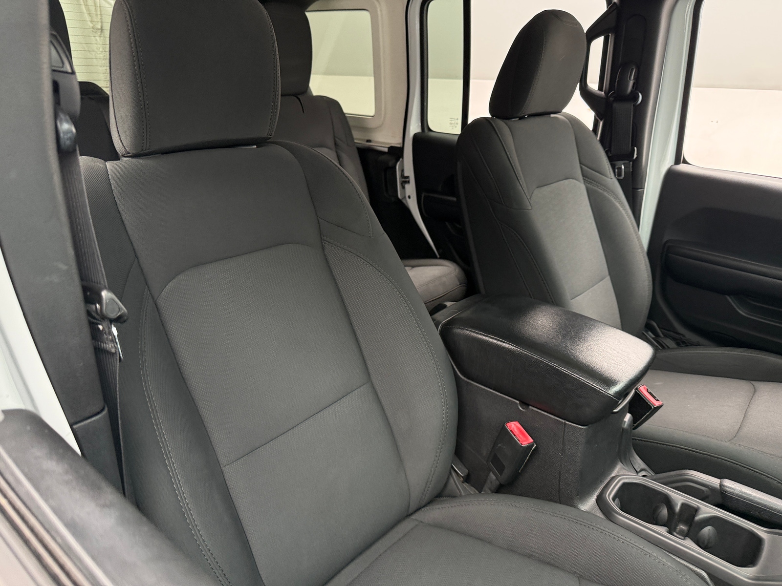 Thumbnail: 2018 Jeep Wrangler - 2