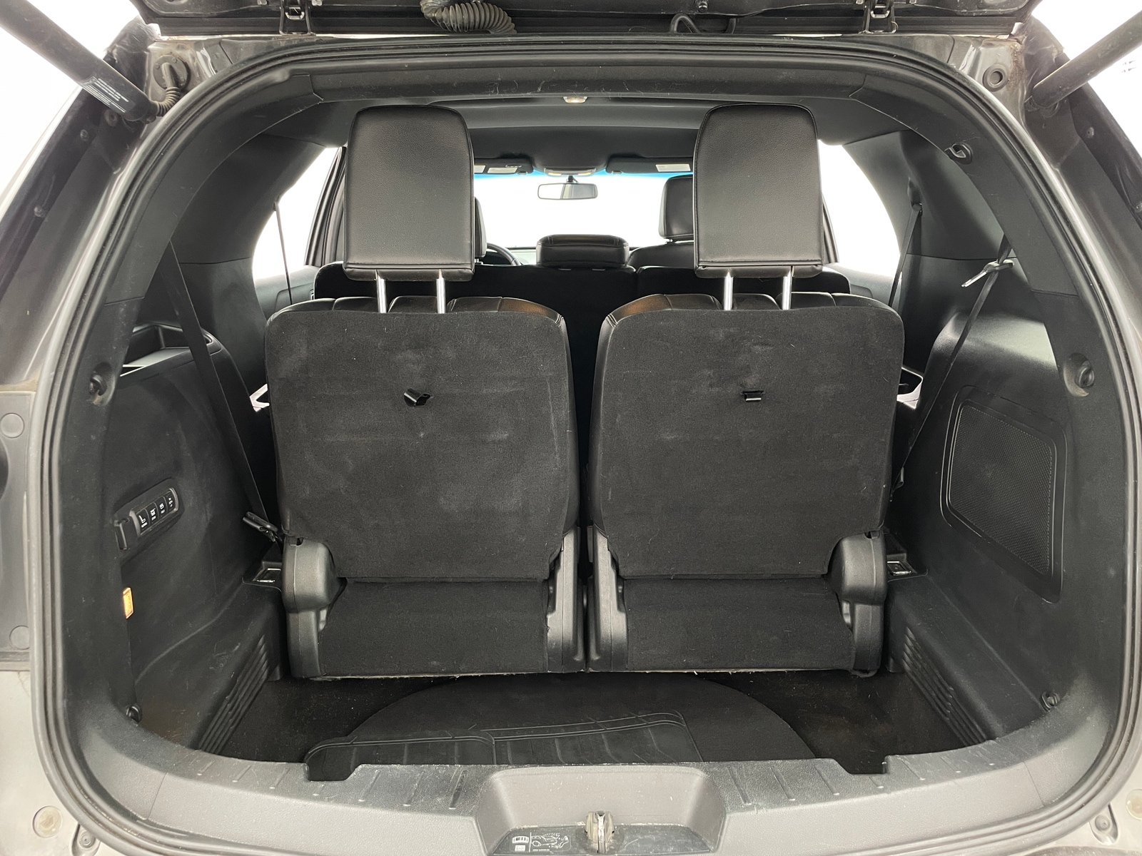 Thumbnail: 2018 Ford Explorer - 6
