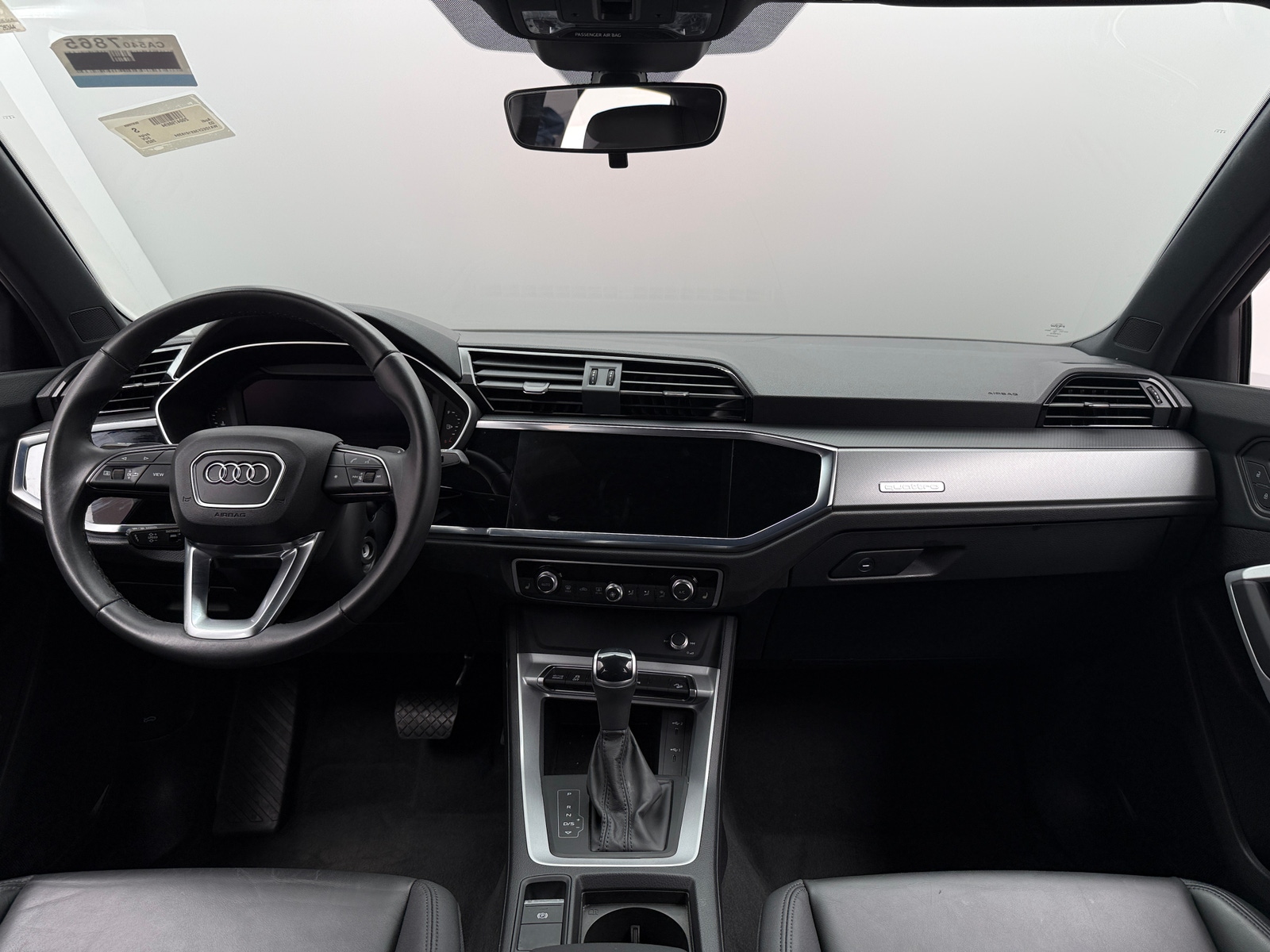 Thumbnail: 2025 Audi Q3 - 2