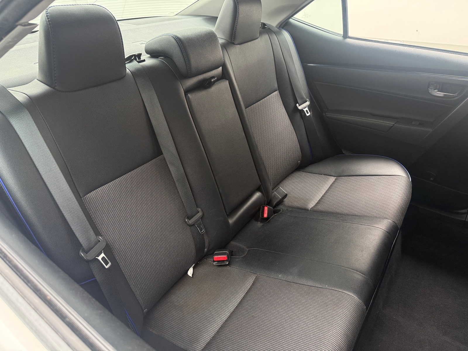 Thumbnail: 2019 Toyota Corolla - 6