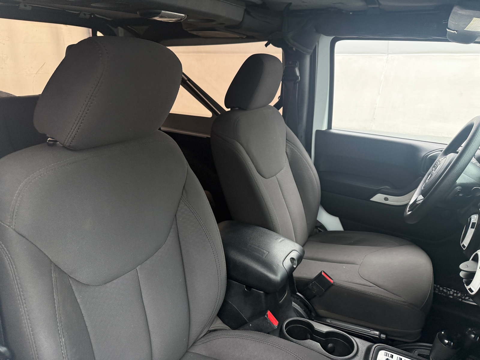 Thumbnail: 2017 Jeep Wrangler - 2