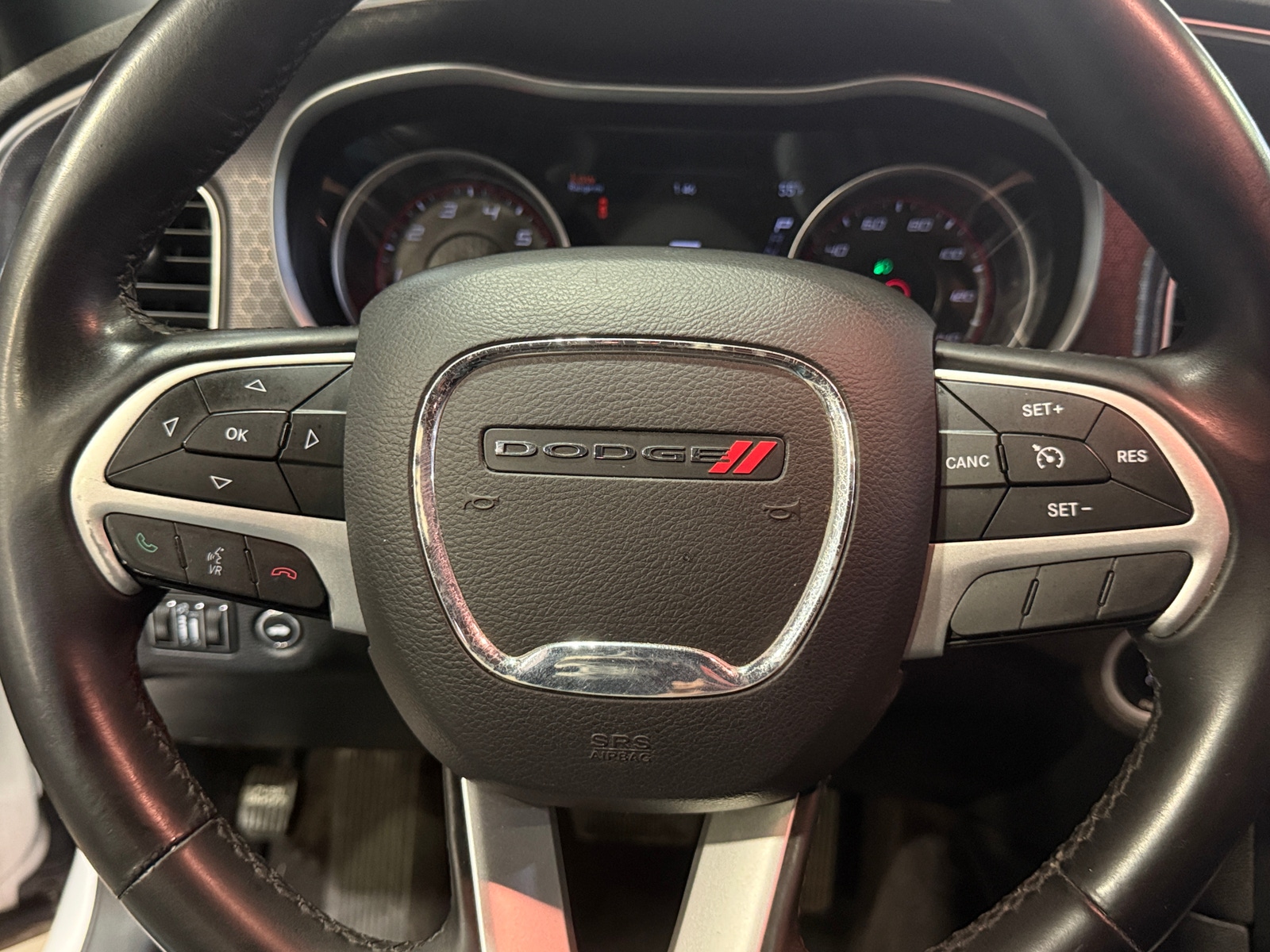 Thumbnail: 2016 Dodge Charger - 5