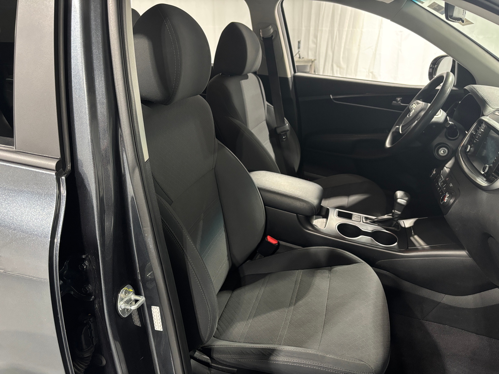 Thumbnail: 2020 Kia Sorento - 2