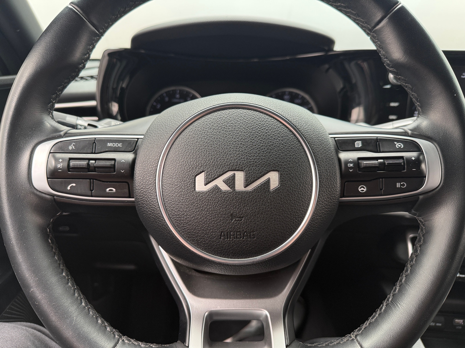 Thumbnail: 2022 Kia K5 - 4