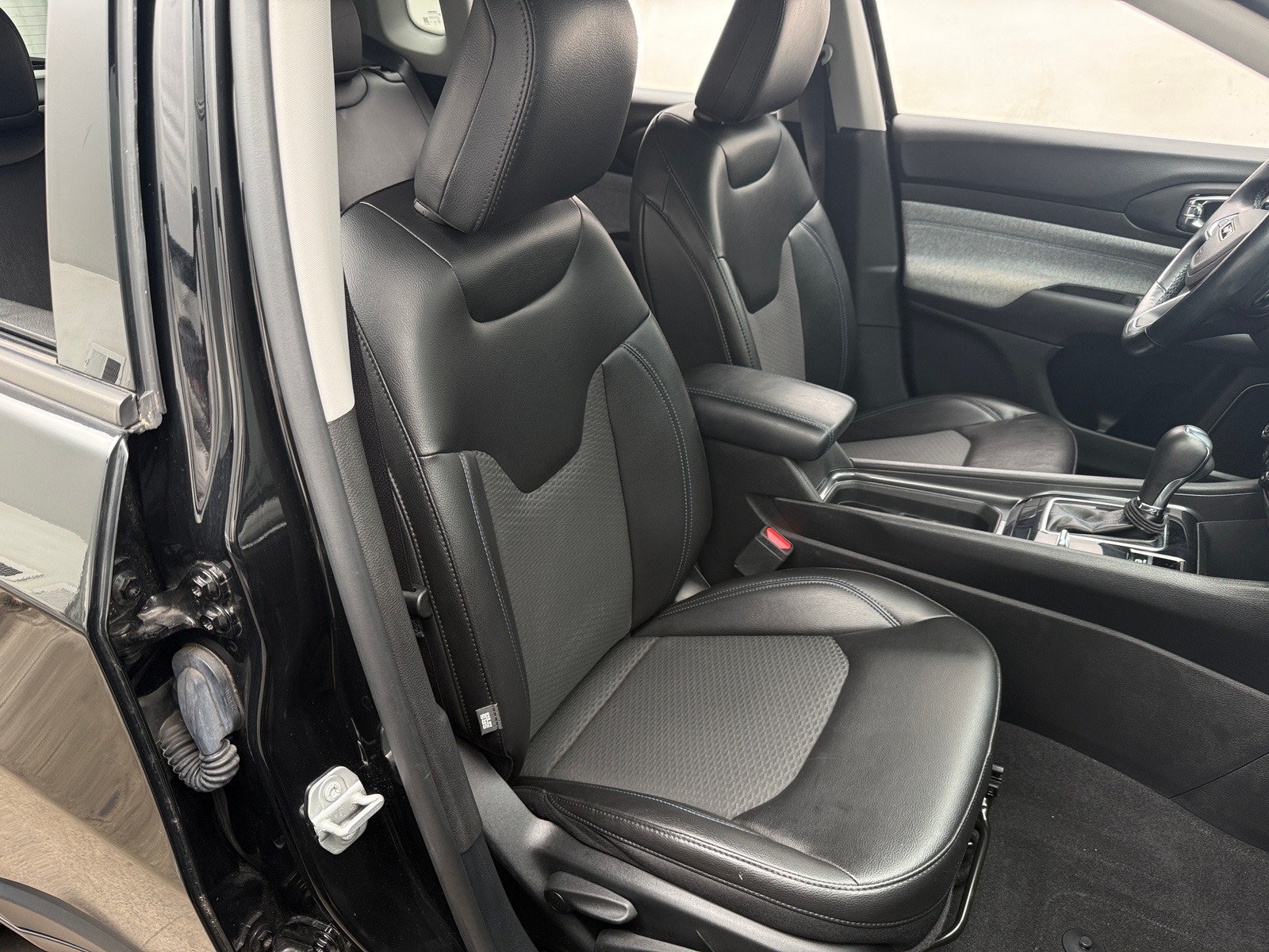 Thumbnail: 2022 Jeep Compass - 2