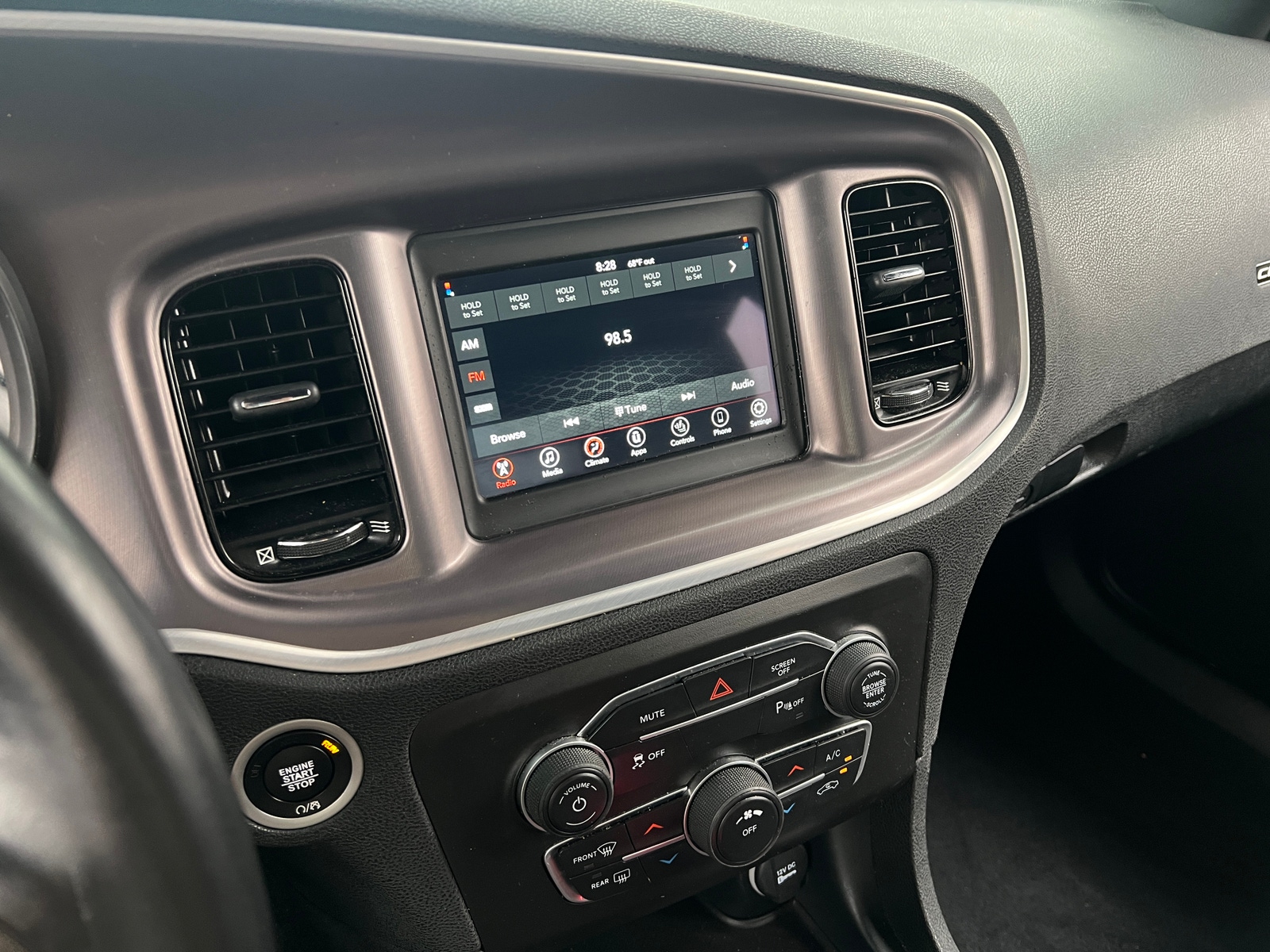 Thumbnail: 2021 Dodge Charger - 4
