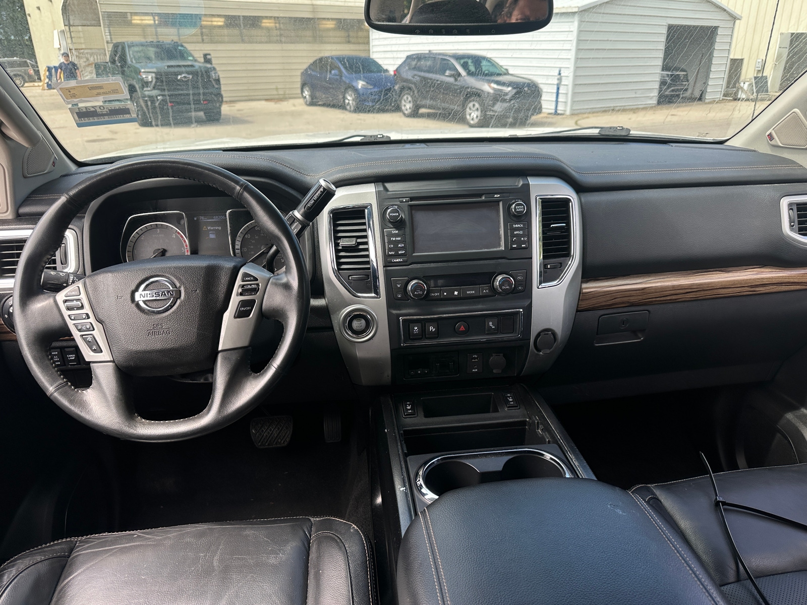 Thumbnail: 2016 Nissan Titan - 2