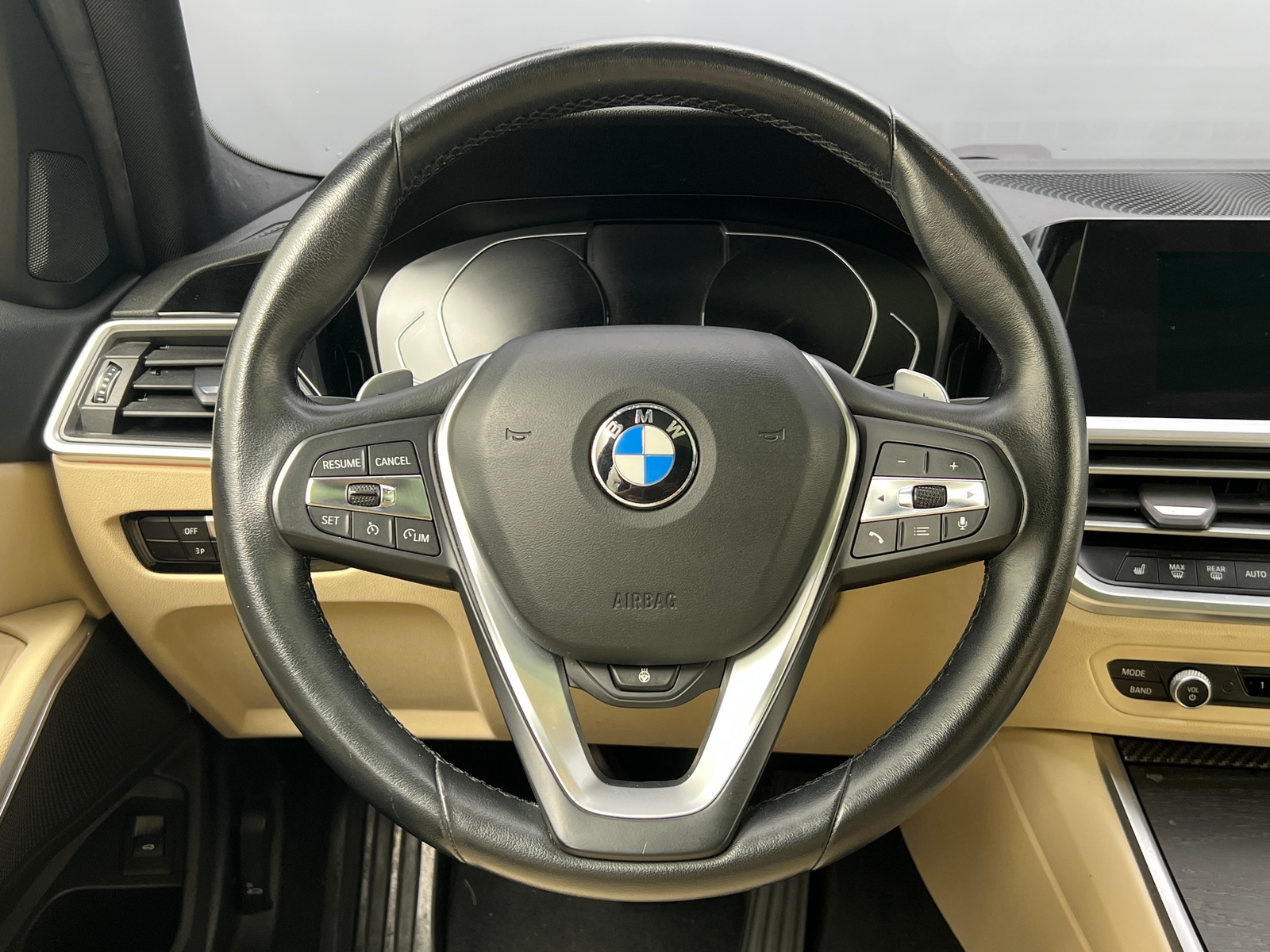 Thumbnail: 2022 BMW 3 Series - 4