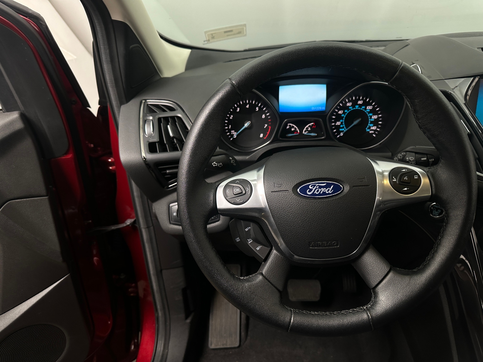 Thumbnail: 2015 Ford Escape - 4