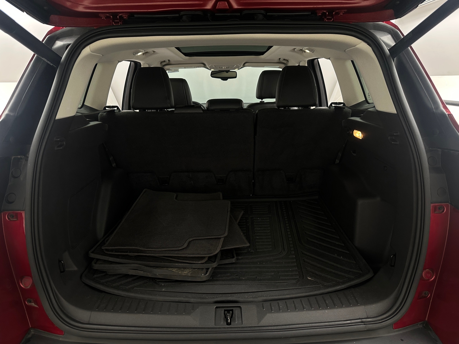 Thumbnail: 2015 Ford Escape - 6