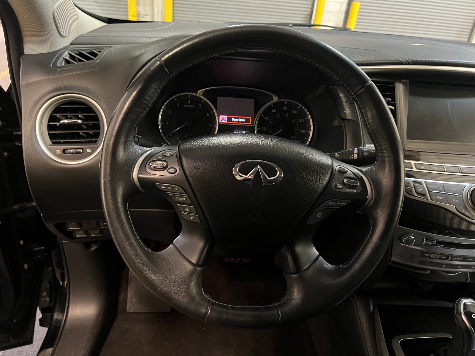 Thumbnail: 2019 INFINITI QX60 - 4