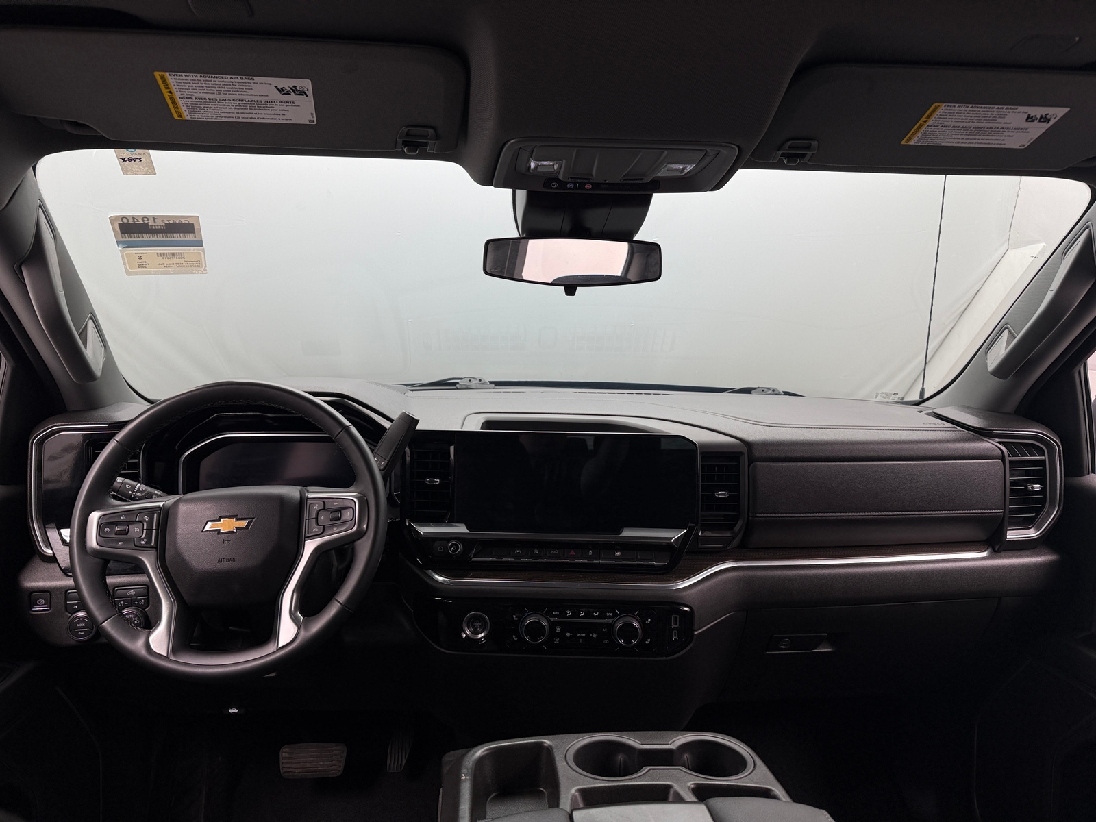 Thumbnail: 2024 Chevrolet Silverado 1500 - 3