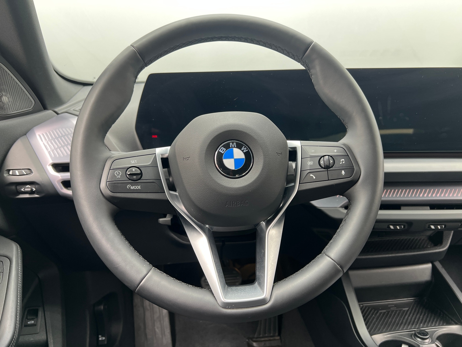 Thumbnail: 2025 BMW 2 Series - 4
