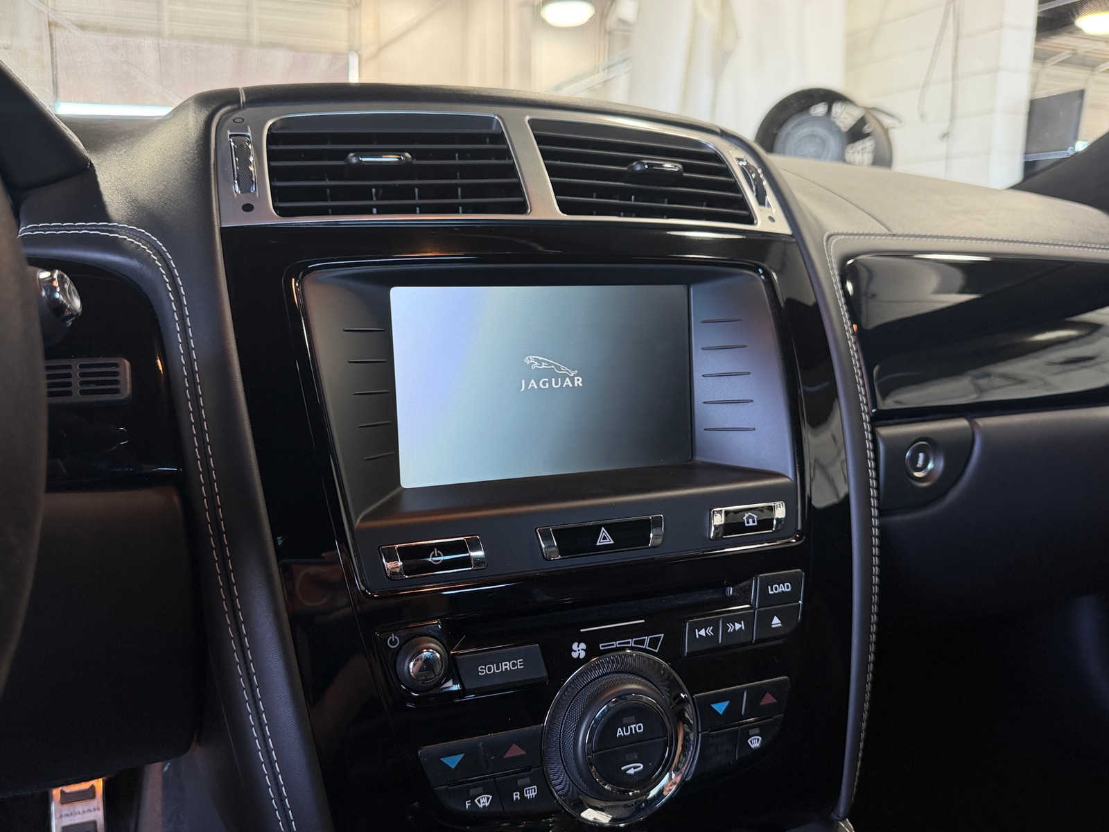 Thumbnail: 2015 Jaguar XK - 2