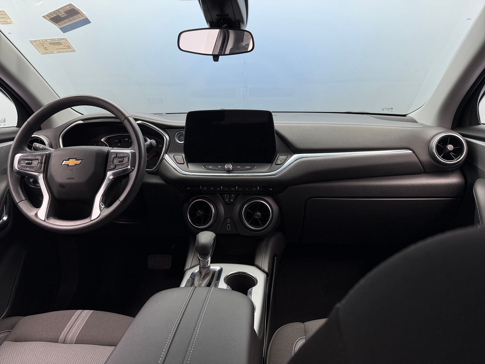 Thumbnail: 2025 Chevrolet Blazer - 3