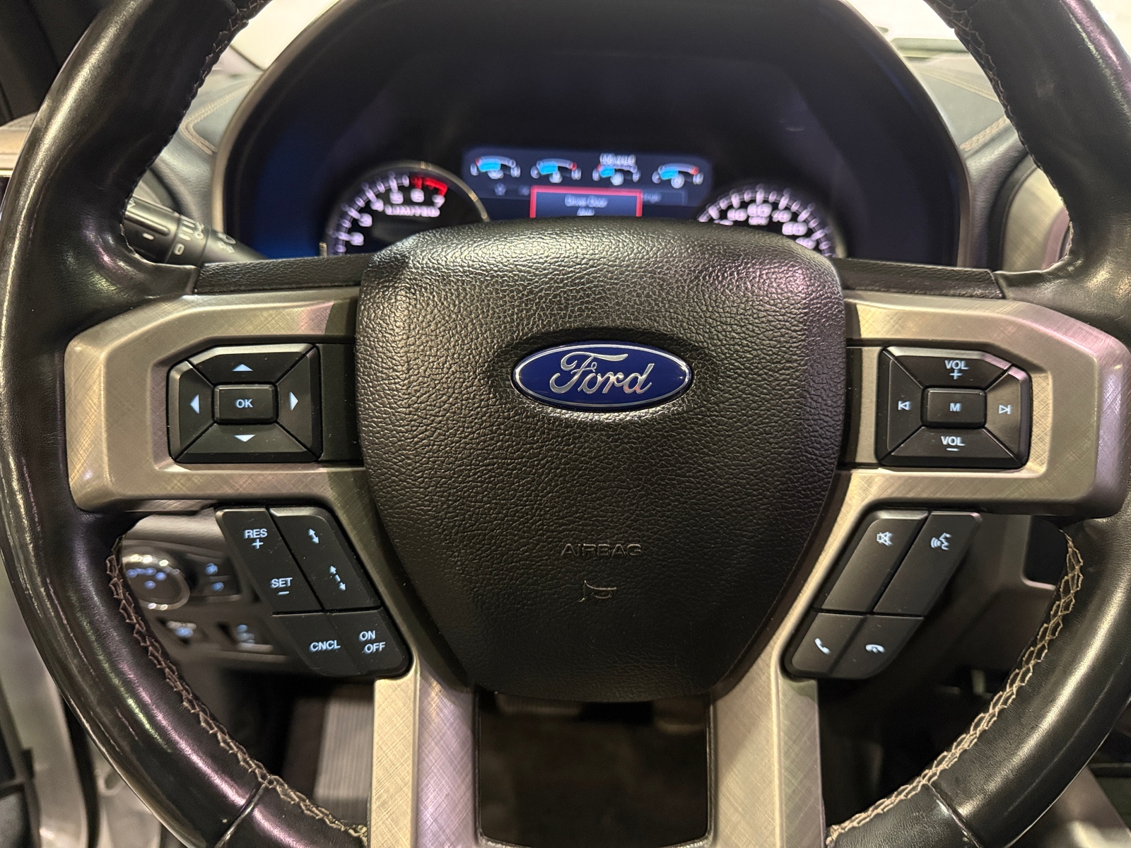 Thumbnail: 2018 Ford Econoline - 4
