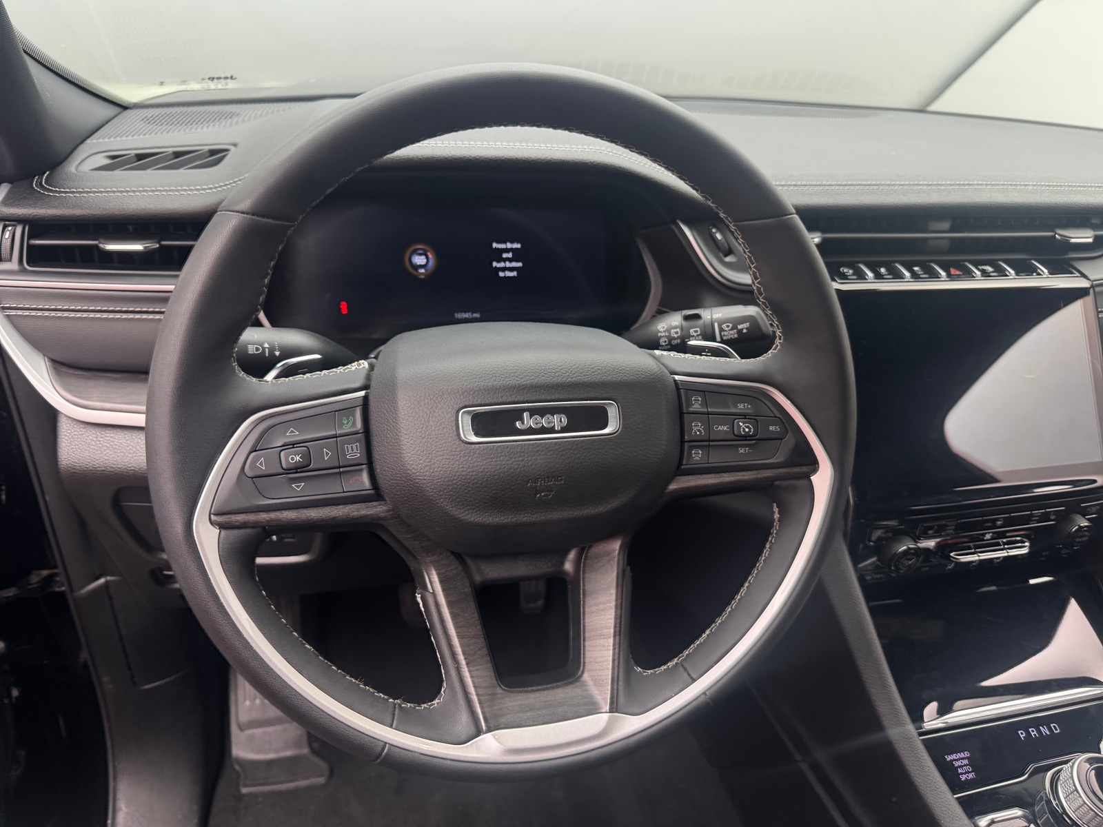 Thumbnail: 2024 Jeep Grand Cherokee L - 4