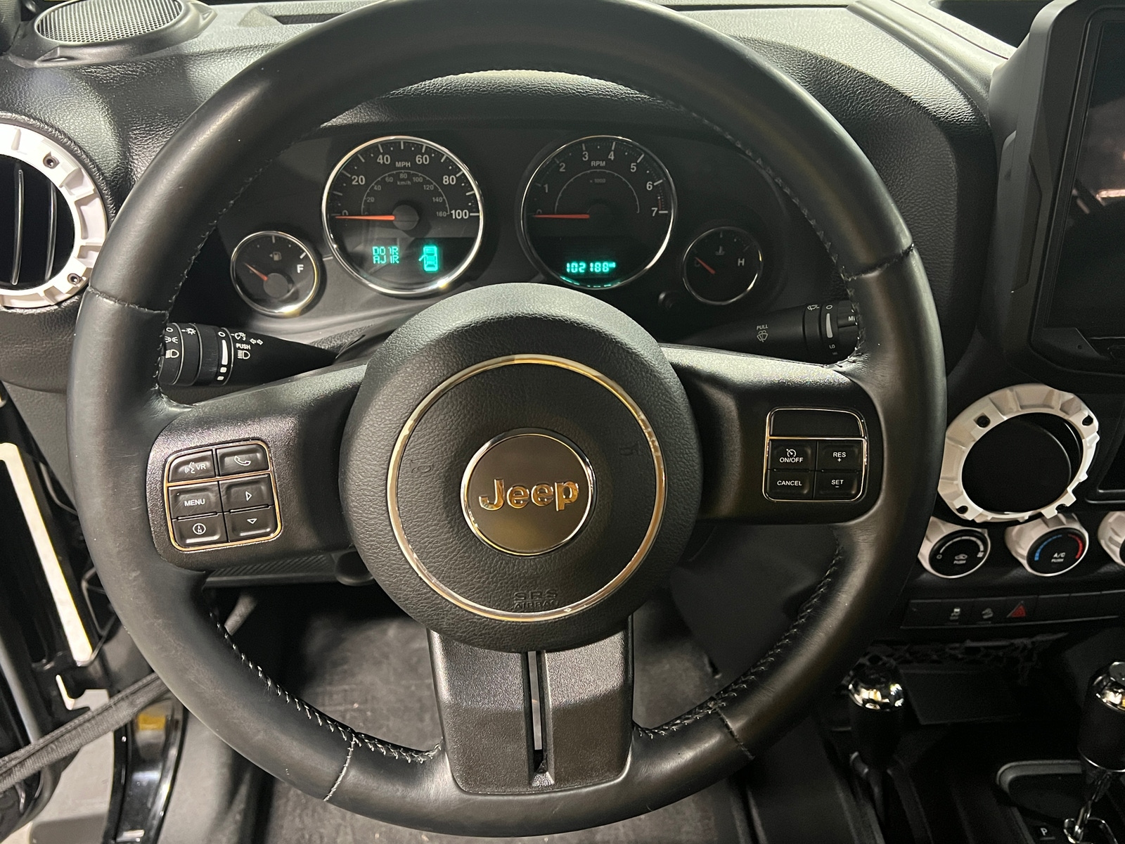 Thumbnail: 2015 Jeep Wrangler - 5