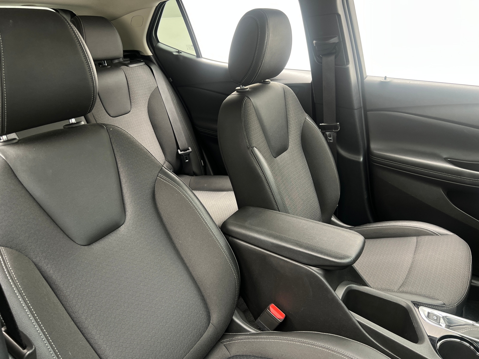 Thumbnail: 2025 Buick Encore GX - 2