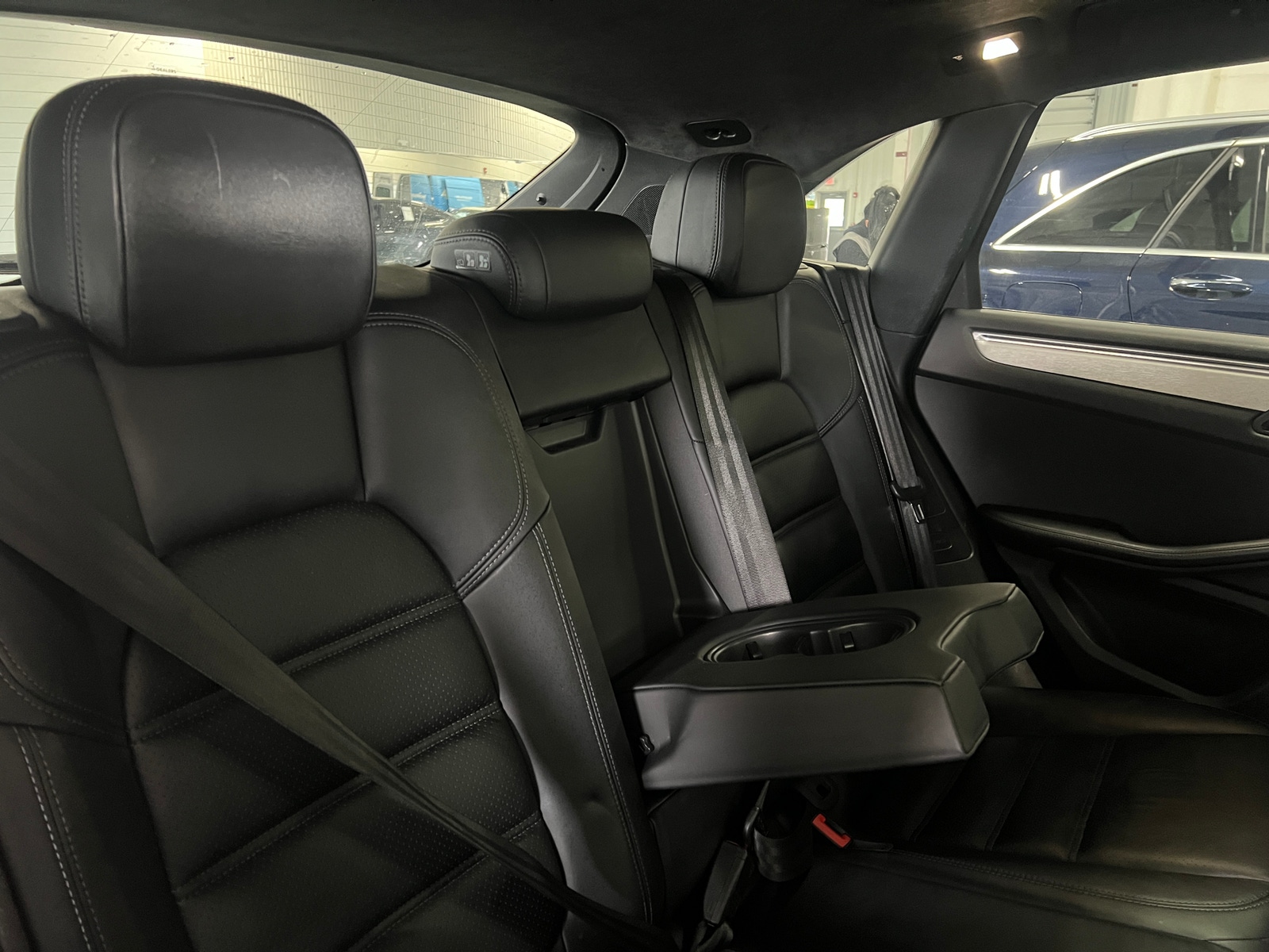 Thumbnail: 2017 Porsche Macan - 5