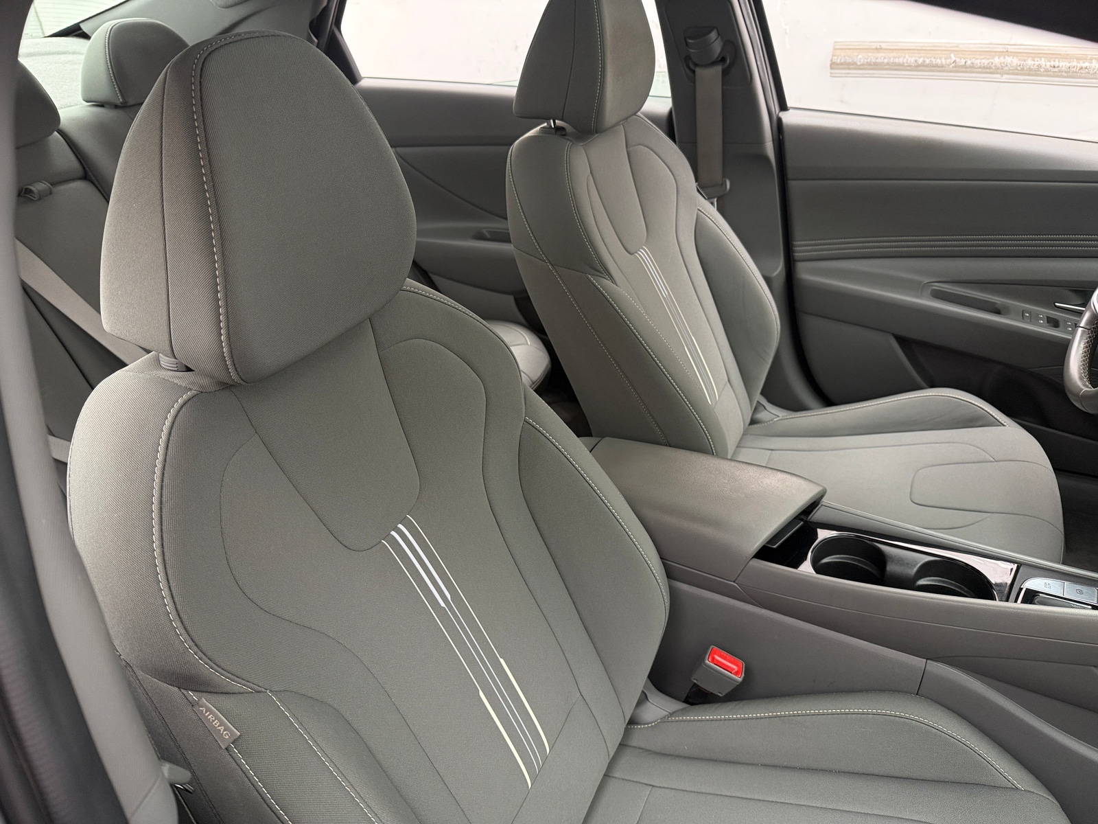 Thumbnail: 2024 Hyundai Elantra - 2