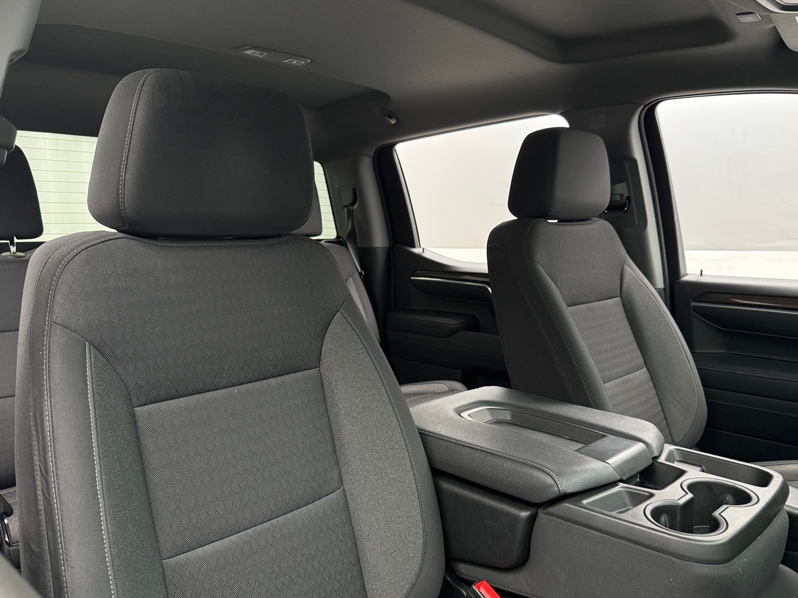 Thumbnail: 2022 Chevrolet Silverado 1500 - 2