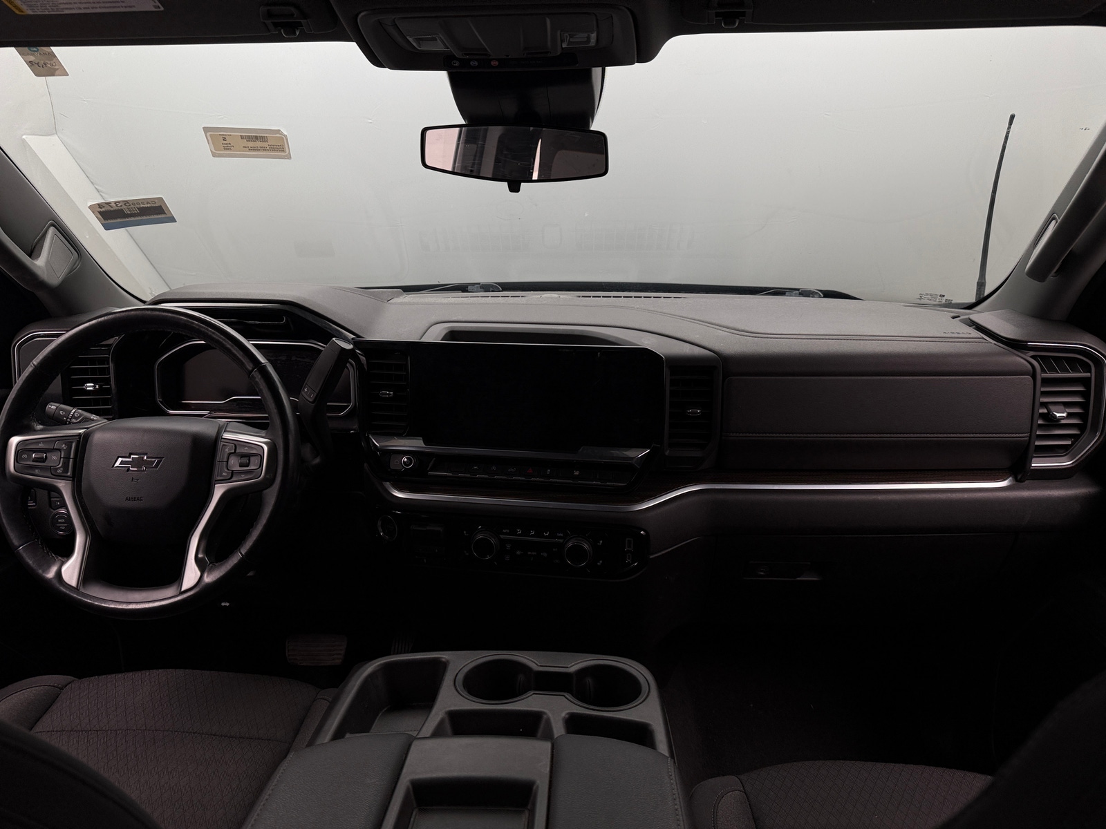 Thumbnail: 2022 Chevrolet Silverado 1500 - 3