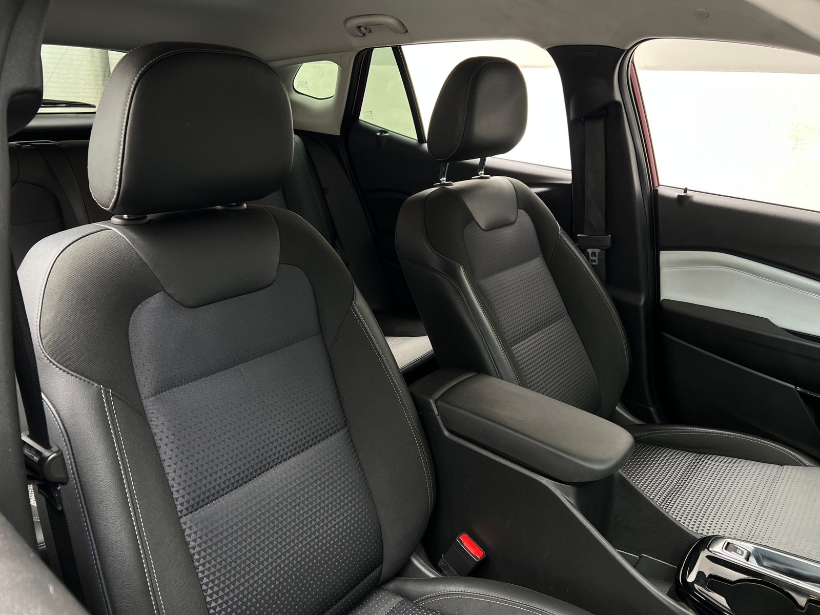 Thumbnail: 2025 Chevrolet Trax - 2