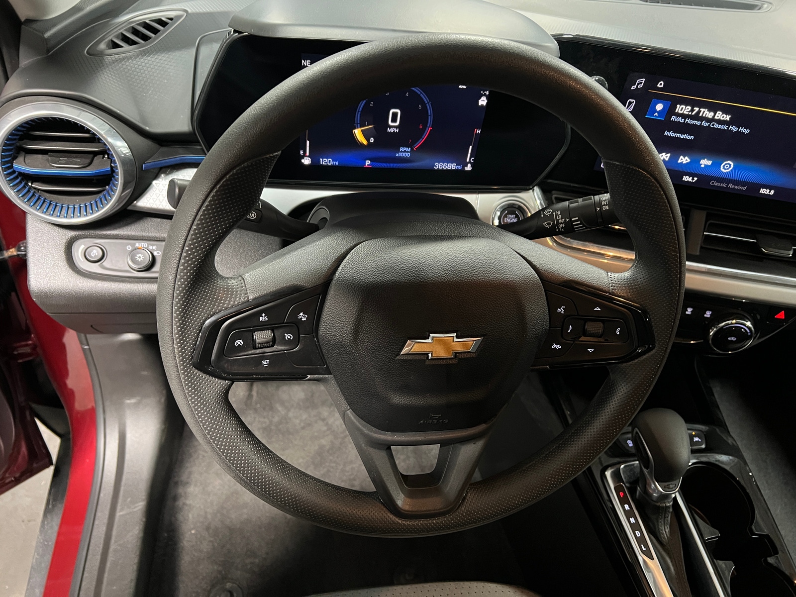 Thumbnail: 2025 Chevrolet Trax - 5