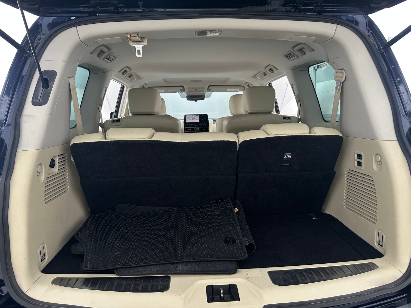 Thumbnail: 2022 INFINITI QX80 - 6