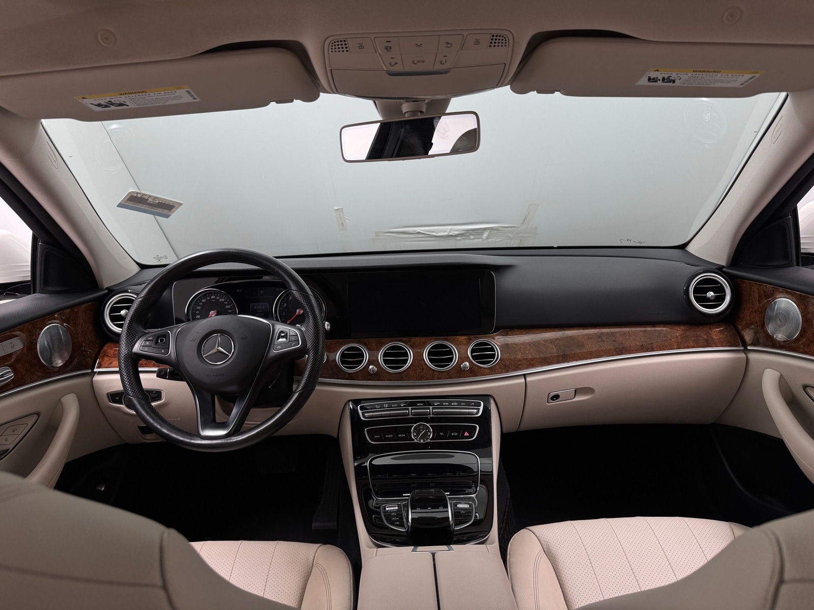 Thumbnail: 2017 Mercedes-Benz E-Class - 2