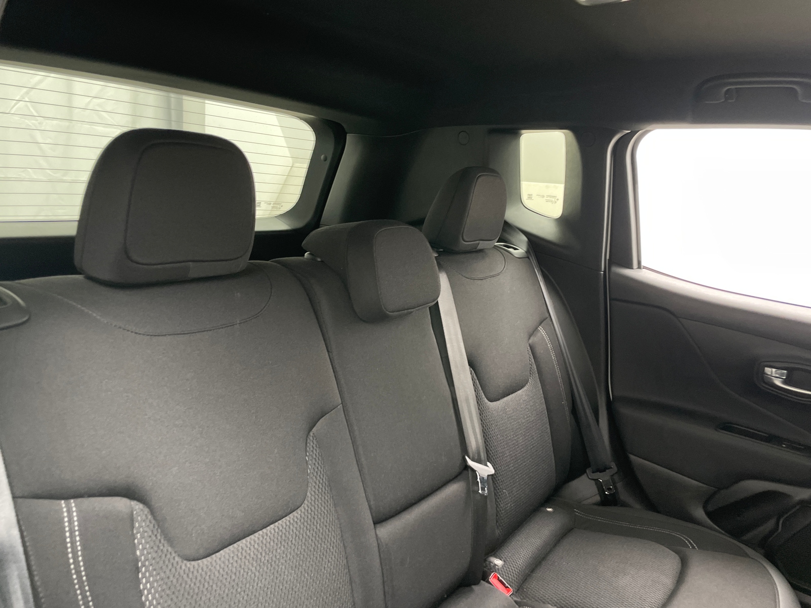 Thumbnail: 2022 Jeep Renegade - 6