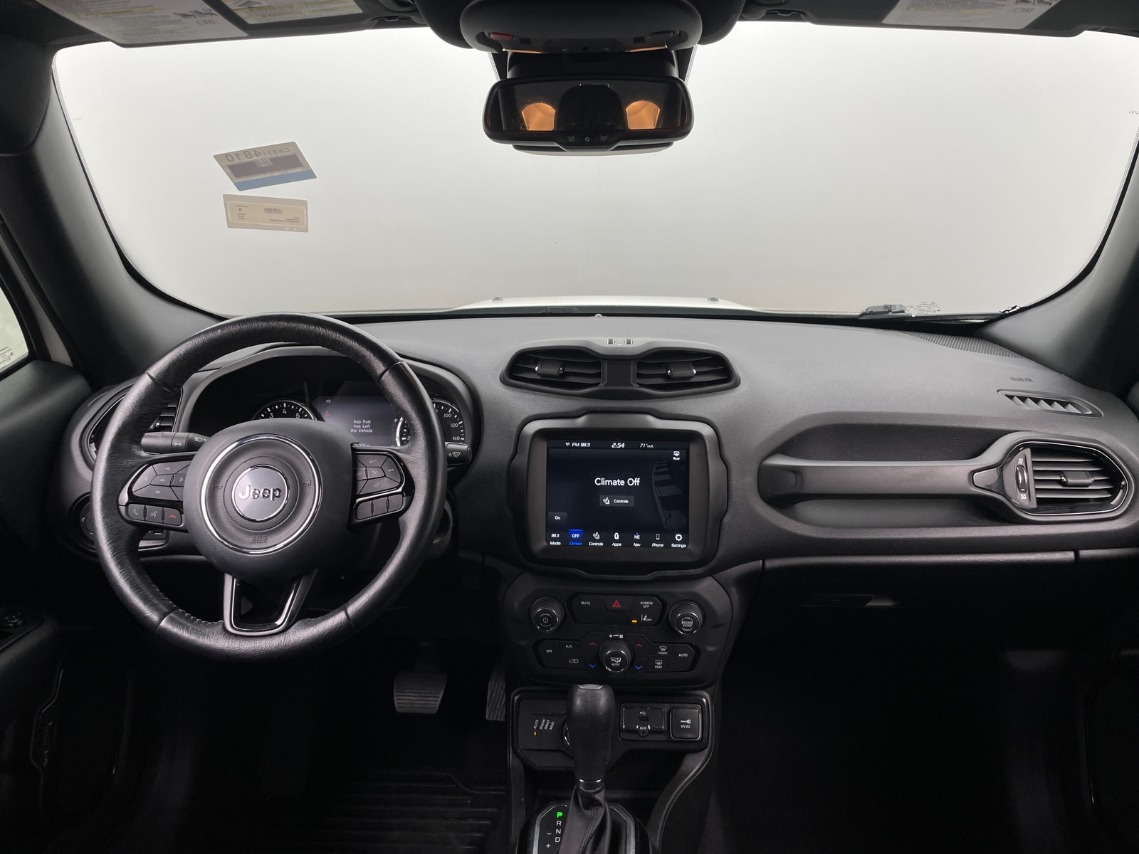 Thumbnail: 2022 Jeep Renegade - 3
