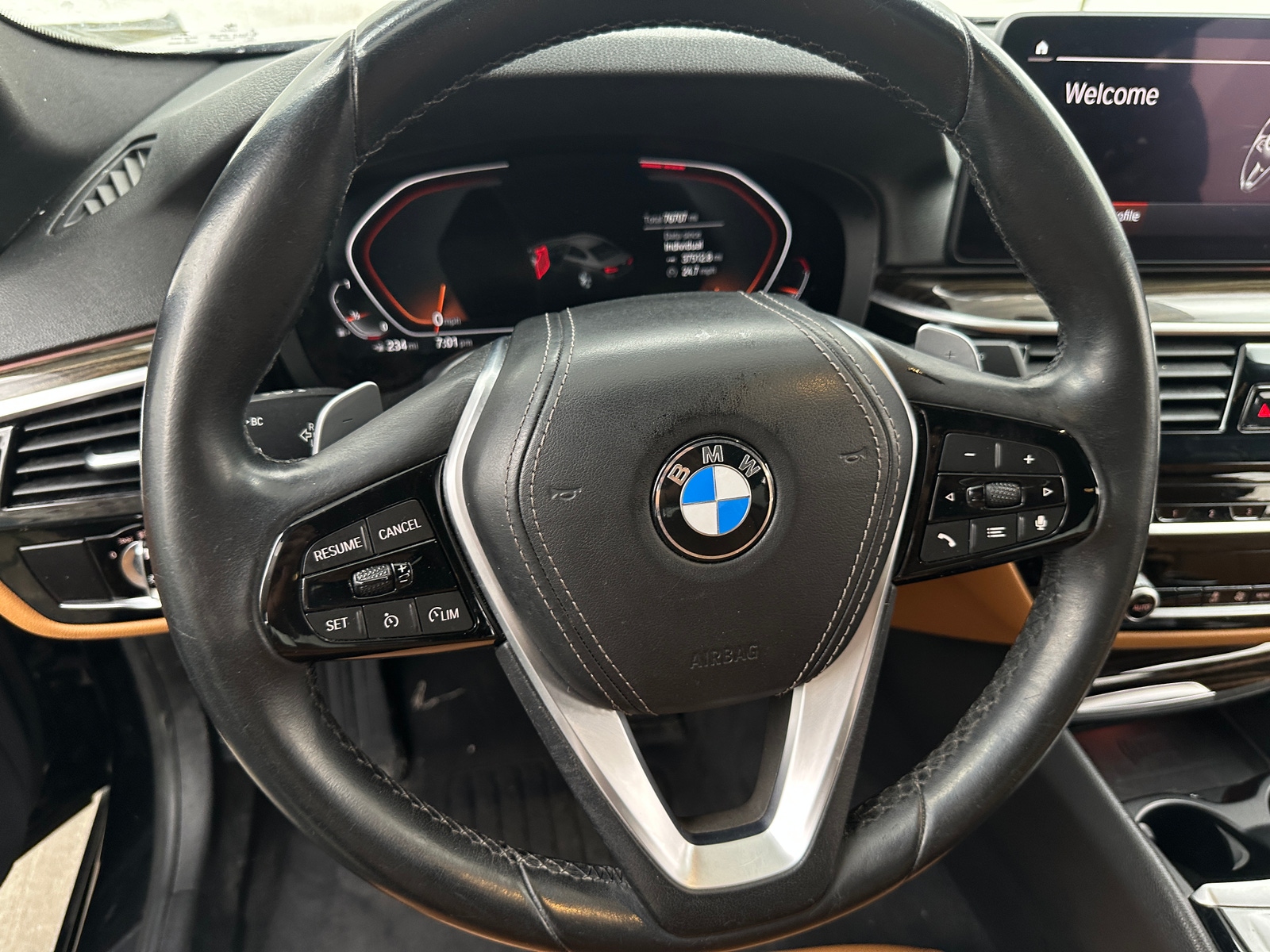 Thumbnail: 2021 BMW 5 Series - 4