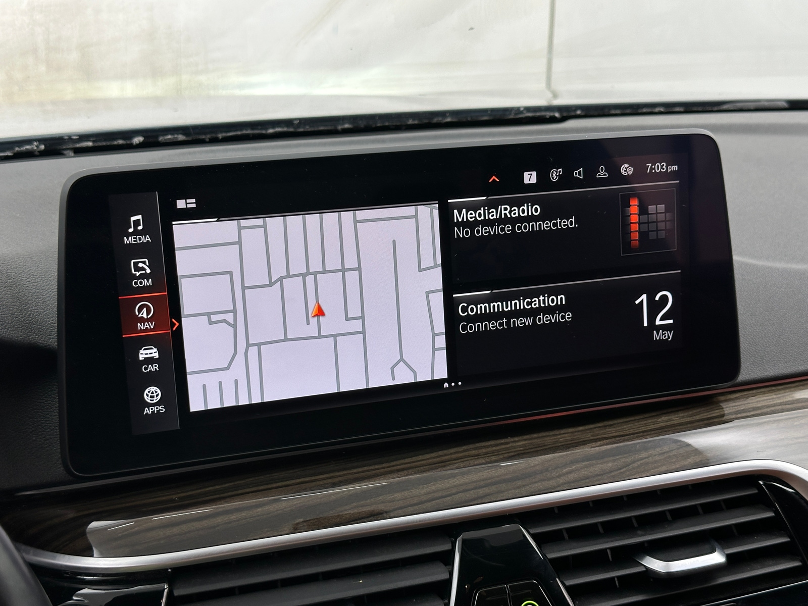 Thumbnail: 2021 BMW 5 Series - 3