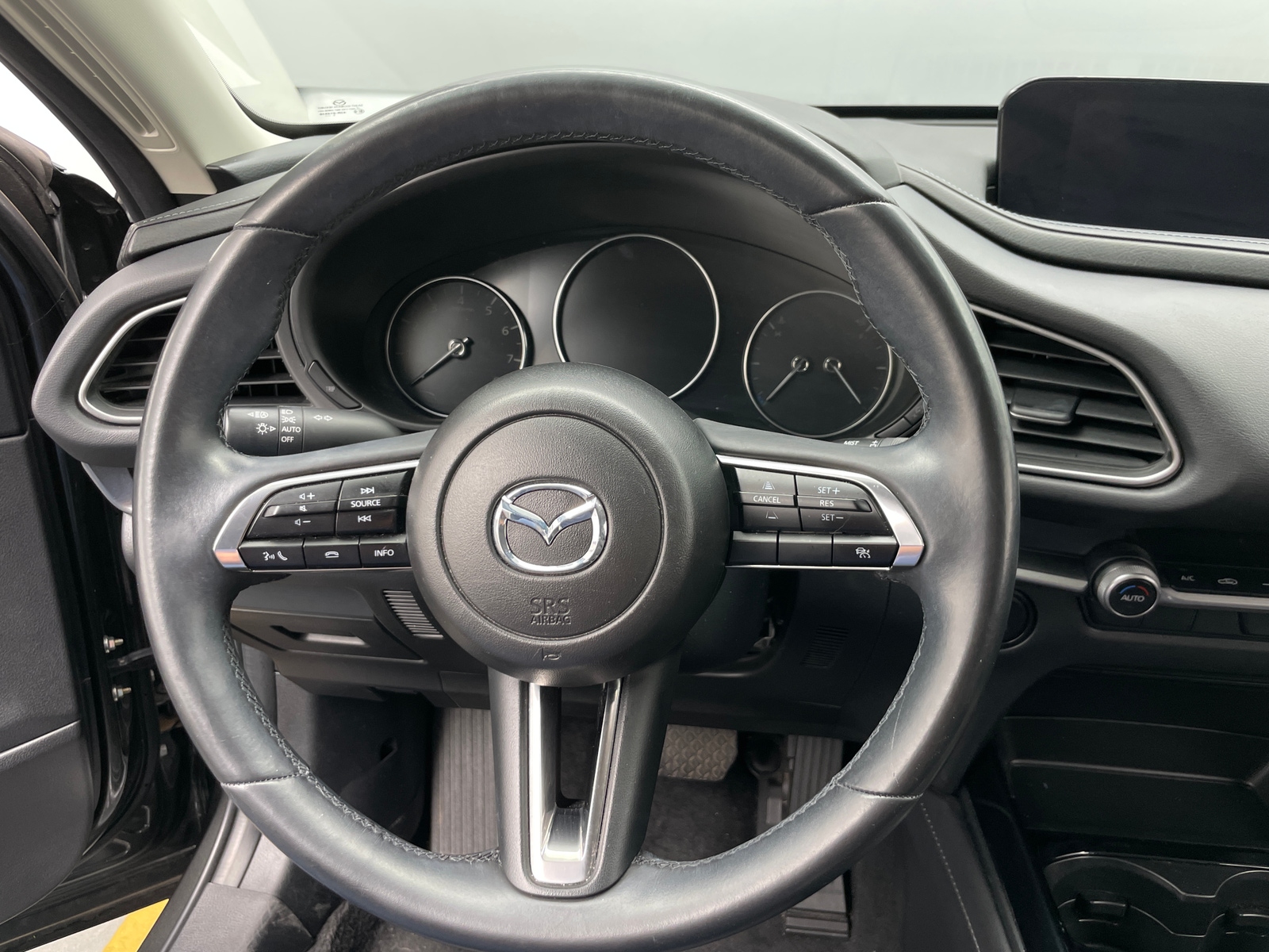 Thumbnail: 2024 Mazda CX-30 - 4